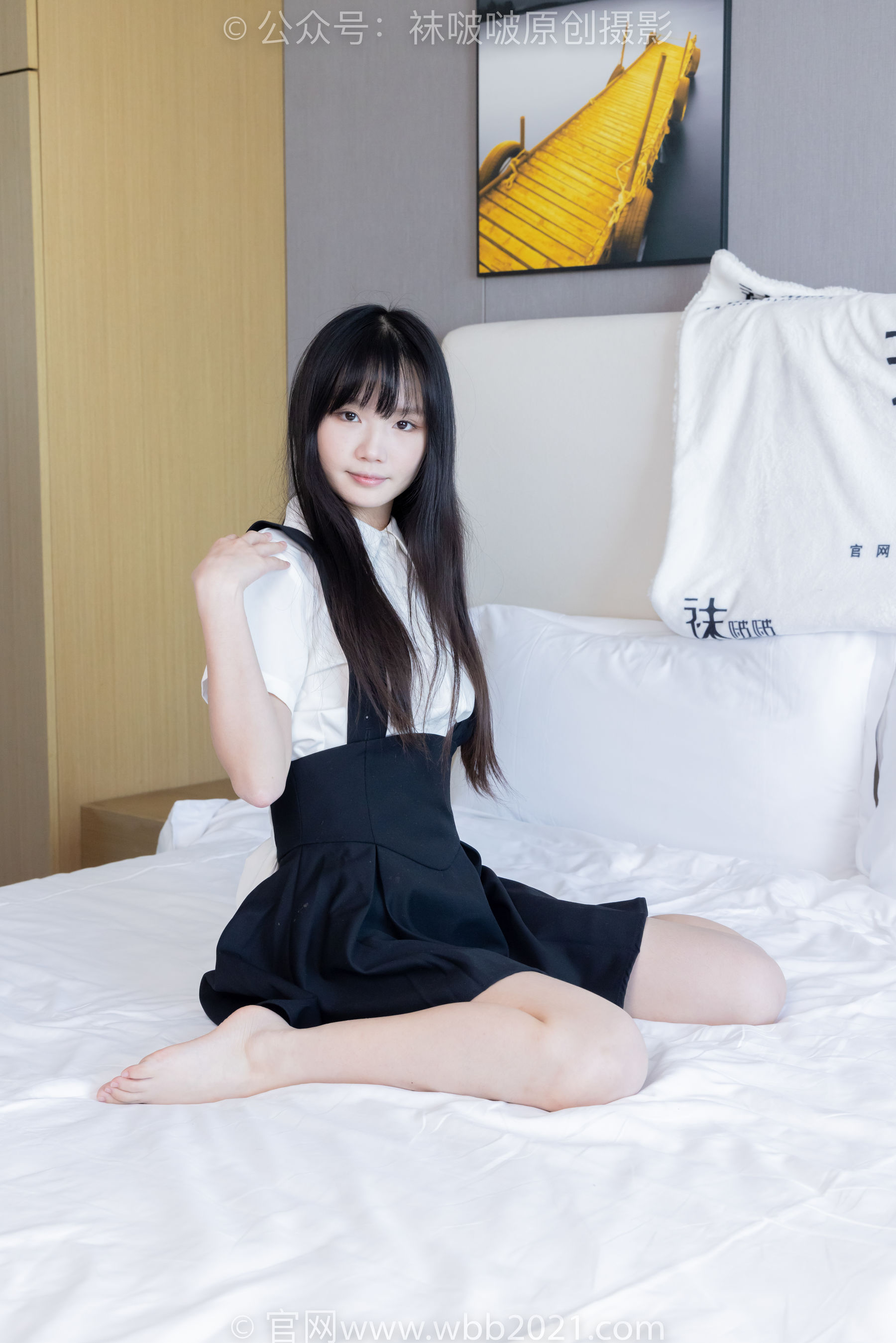 BoBoSocks袜啵啵 No.444 甜甜圈 -两双高跟鞋、凉鞋、肉丝、裸足/(185P)
