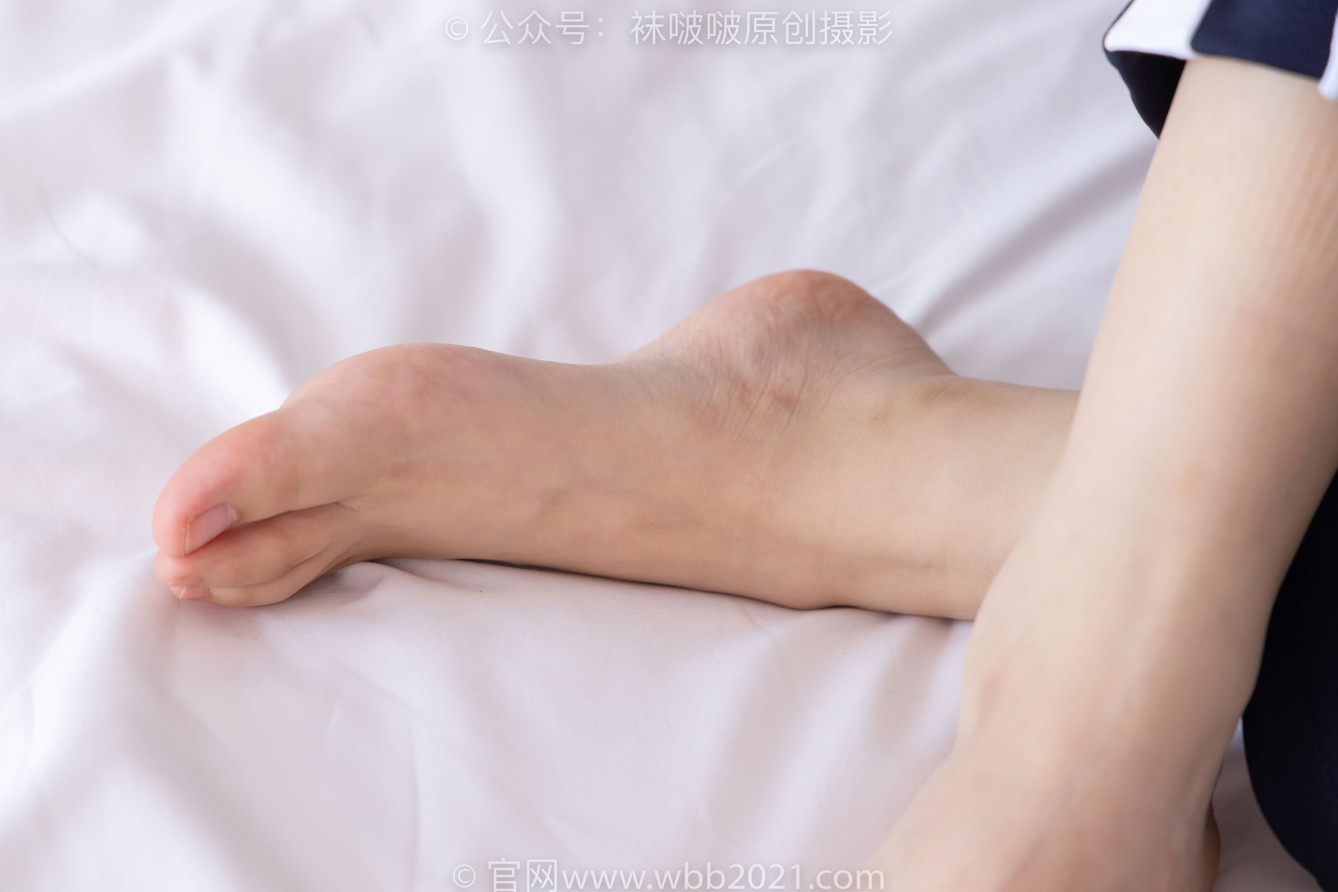 BoBoSocks袜啵啵 No.456 甜甜圈 -运动鞋、白棉袜、裸足、校服/(150P)