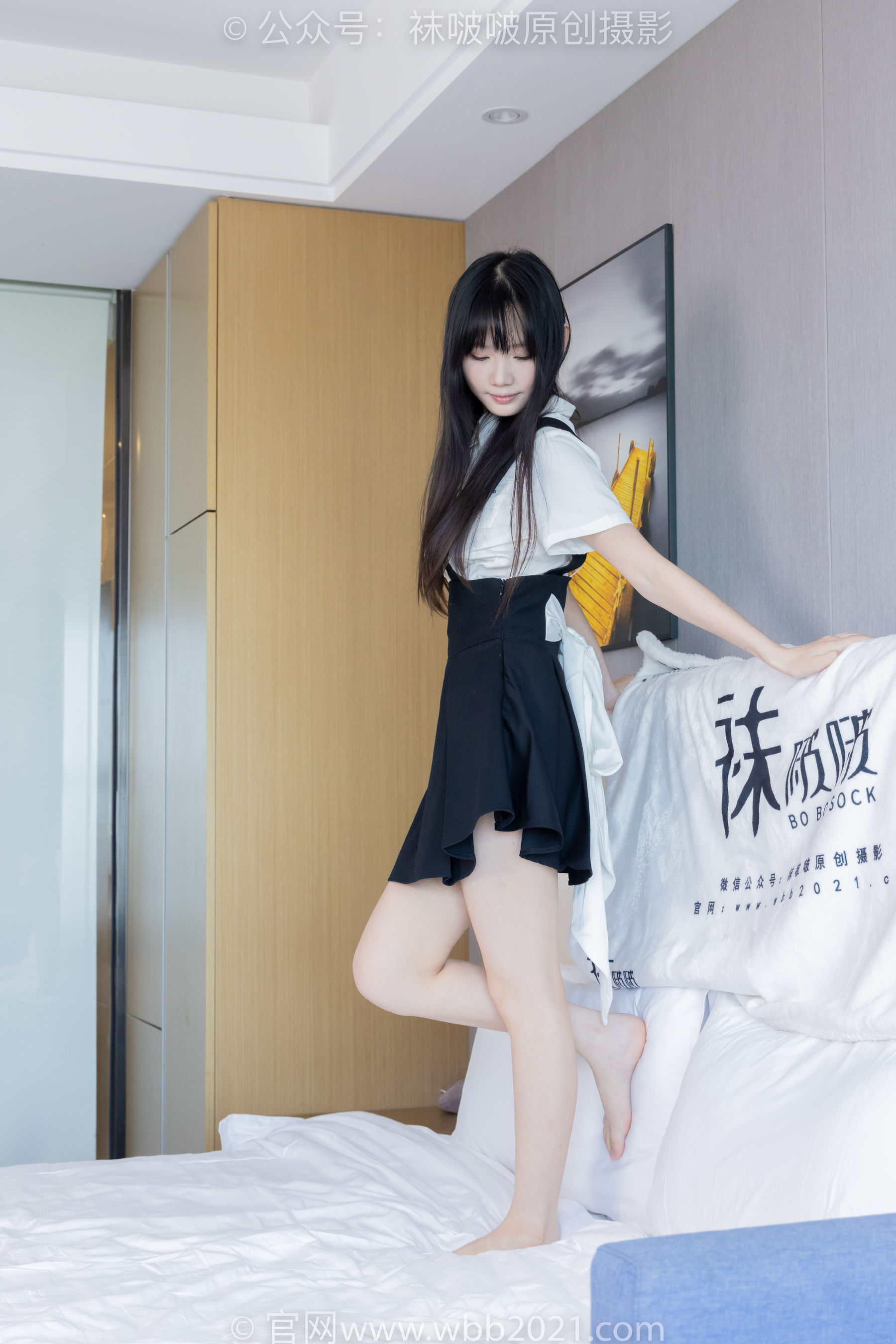 BoBoSocks袜啵啵 No.444 甜甜圈 -两双高跟鞋、凉鞋、肉丝、裸足/(185P)