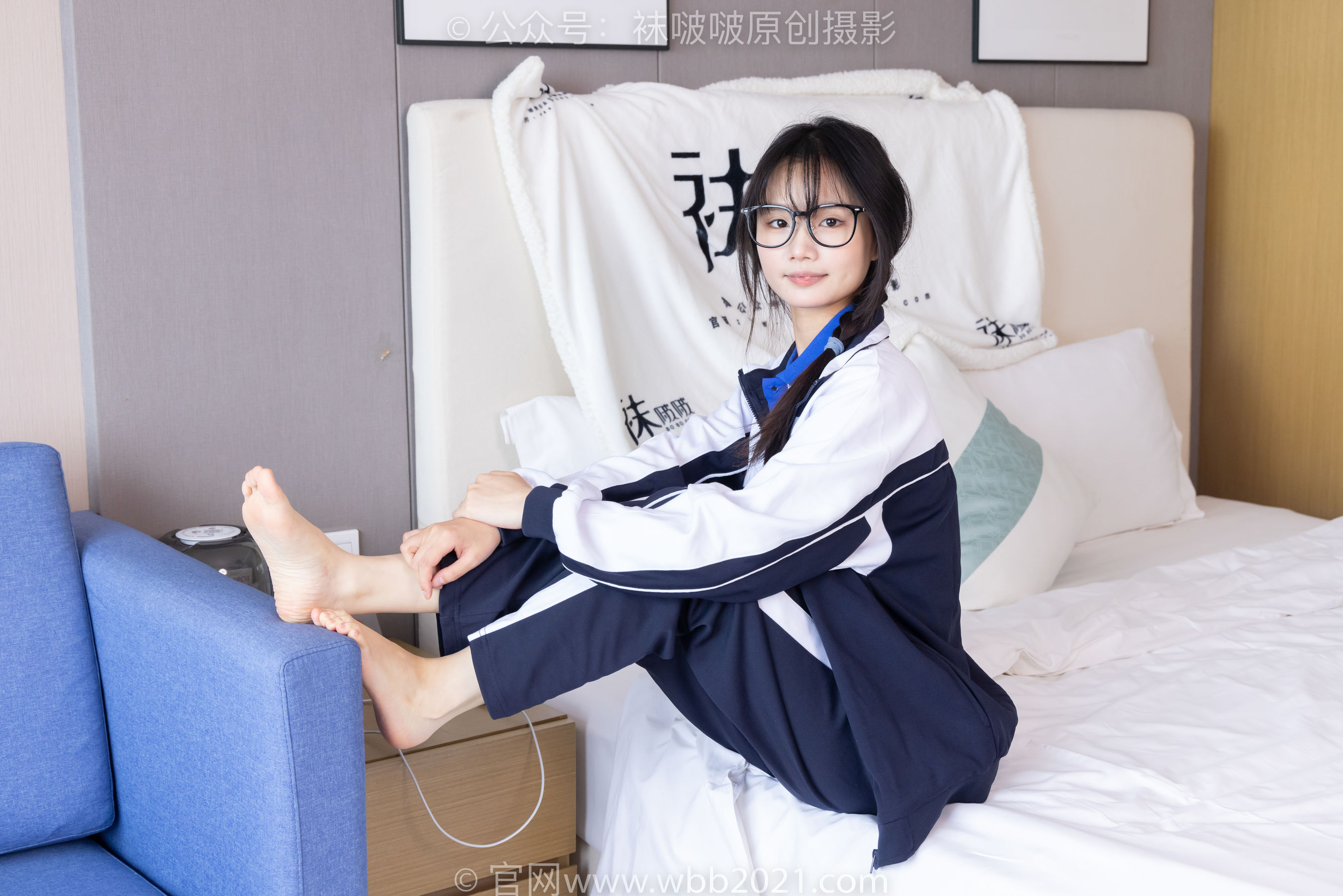 BoBoSocks袜啵啵 No.456 甜甜圈 -运动鞋、白棉袜、裸足、校服/(150P)