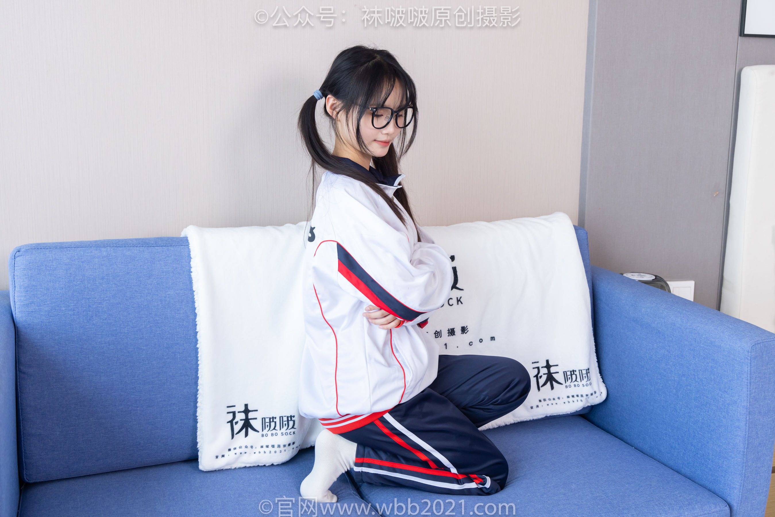 BoBoSocks袜啵啵 No.458 甜甜圈 -板鞋、白棉袜、肉丝、校服裤里丝/(150P)