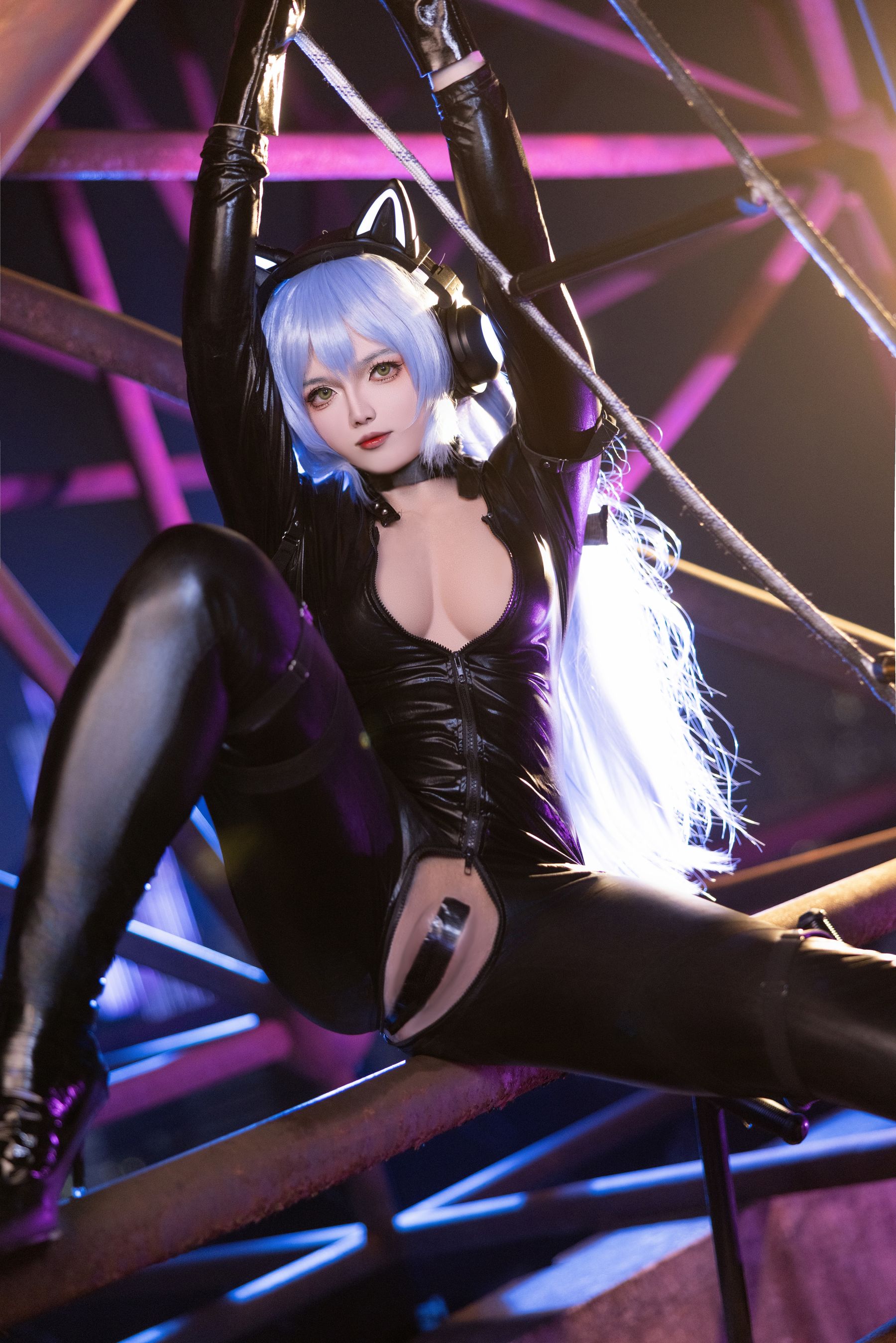 隼隼子 - 阿尔汉格尔斯克/(47P)