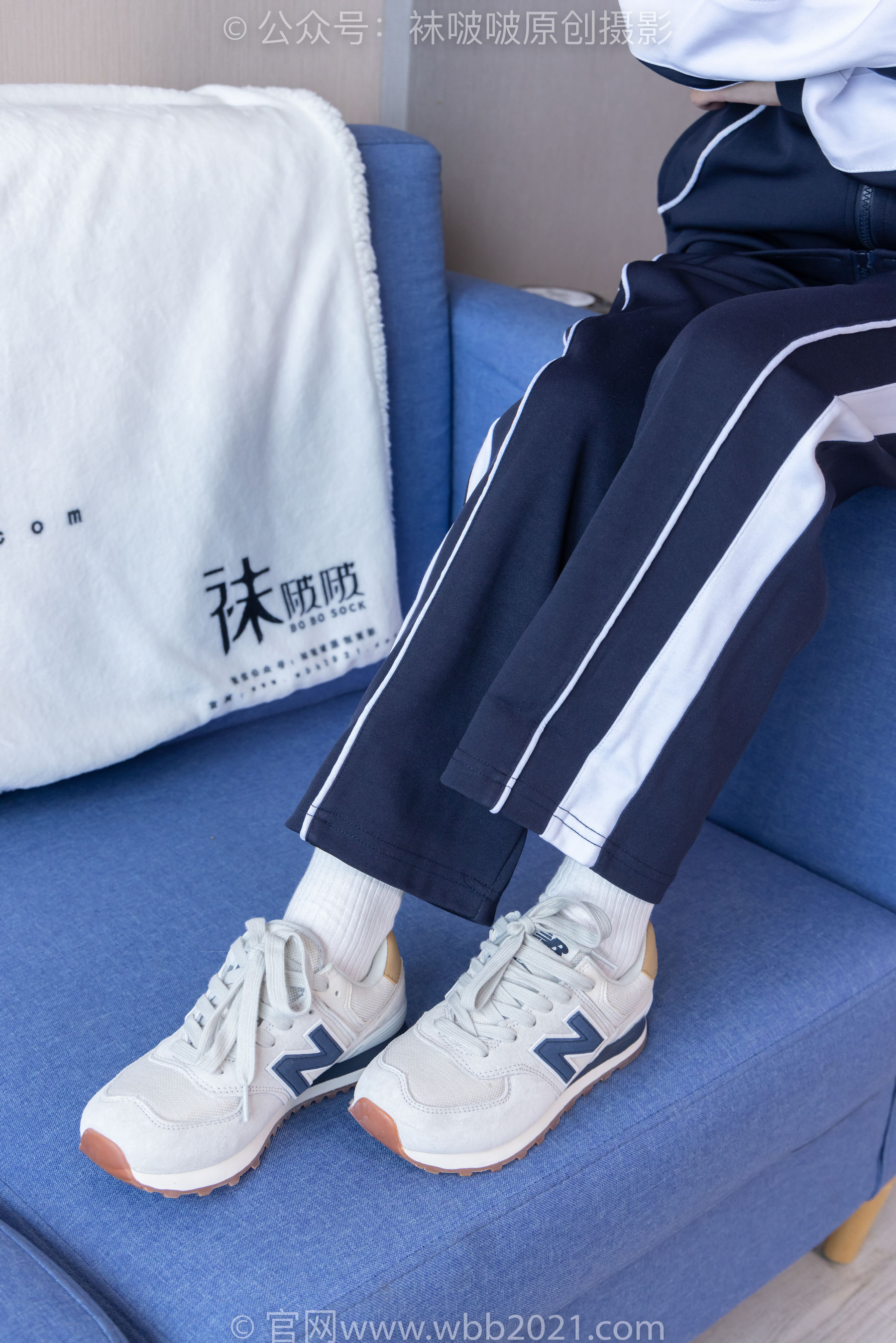 BoBoSocks袜啵啵 No.456 甜甜圈 -运动鞋、白棉袜、裸足、校服/(150P)