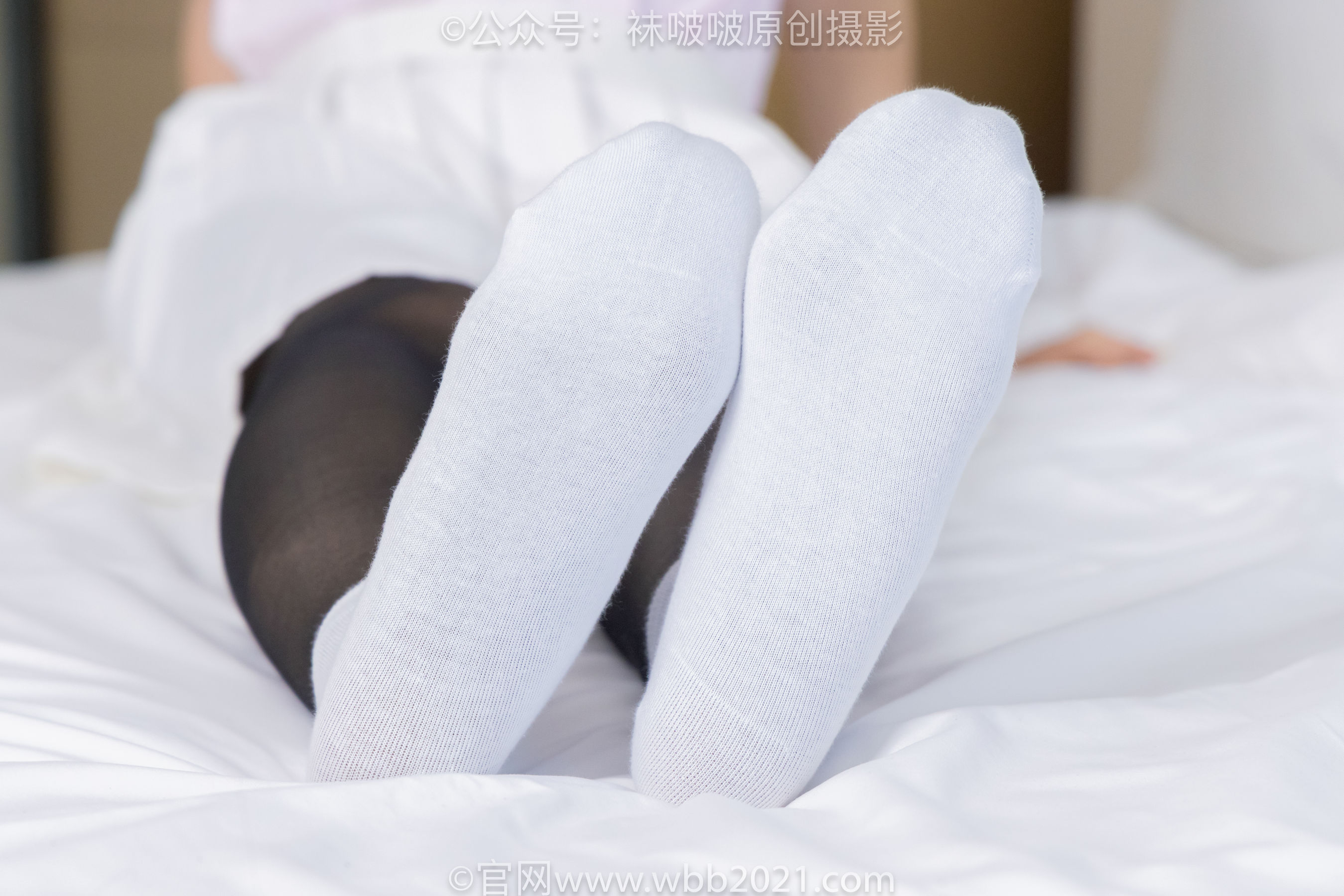 BoBoSocks袜啵啵 No.449 糯米 运动鞋、白棉袜、黑丝/(148P)