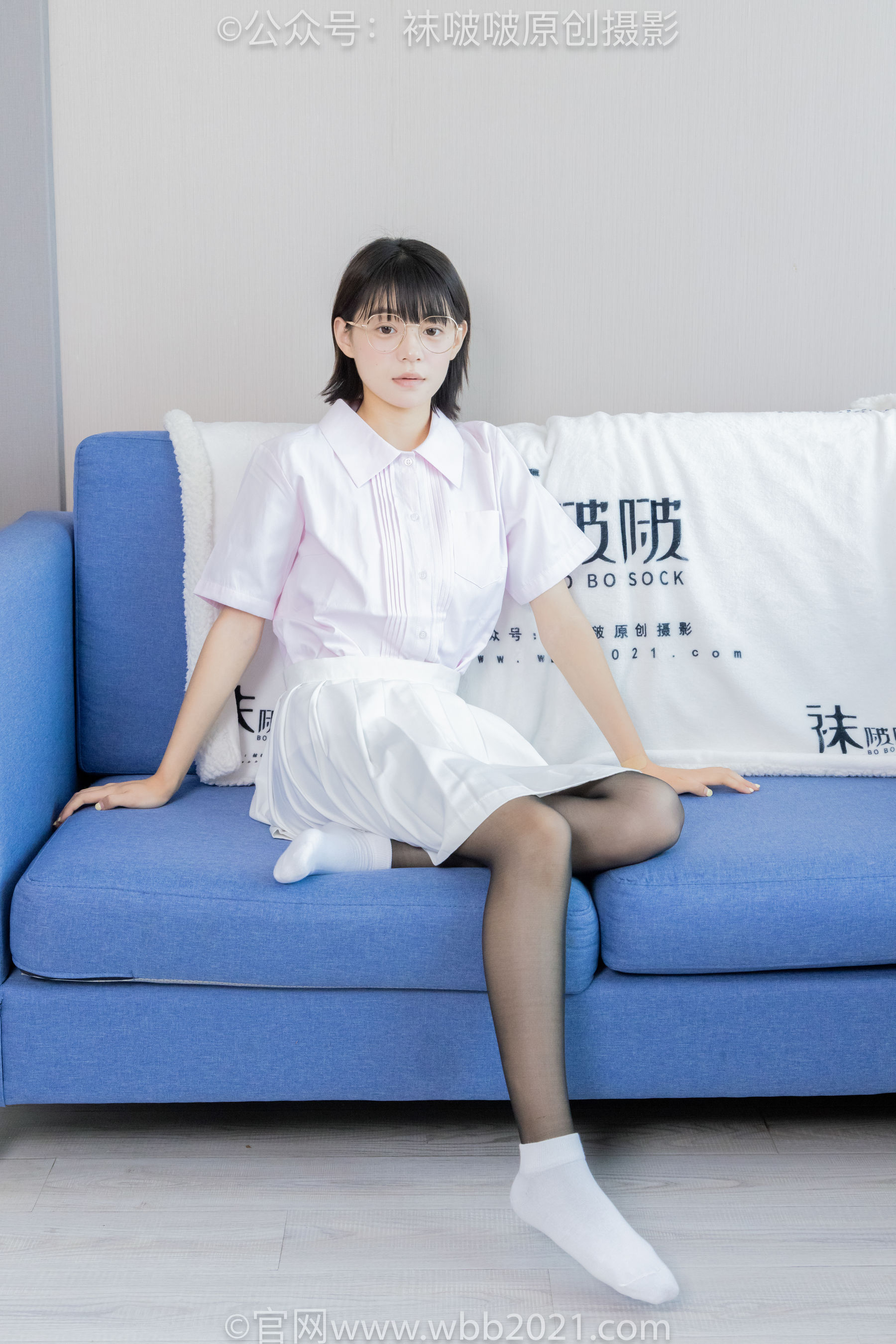 BoBoSocks袜啵啵 No.449 糯米 运动鞋、白棉袜、黑丝/(148P)