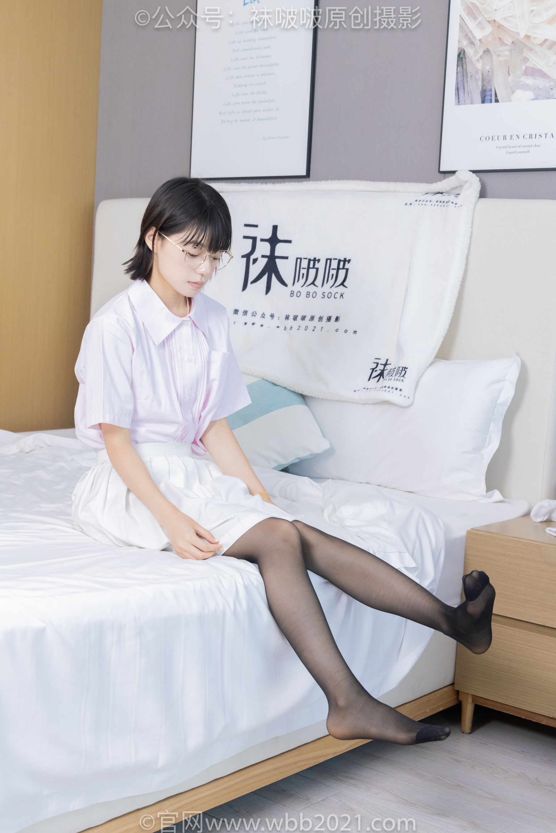 BoBoSocks袜啵啵 No.449 糯米 运动鞋、白棉袜、黑丝/(148P)