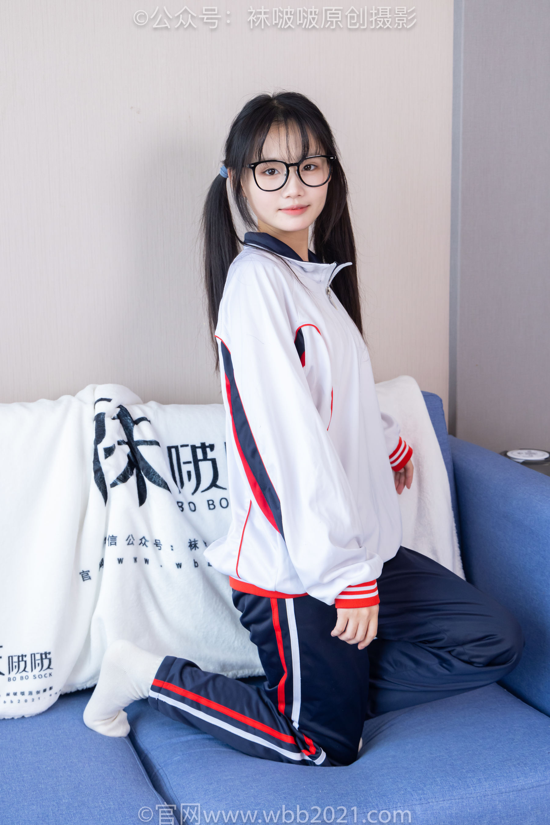 BoBoSocks袜啵啵 No.458 甜甜圈 -板鞋、白棉袜、肉丝、校服裤里丝/(150P)