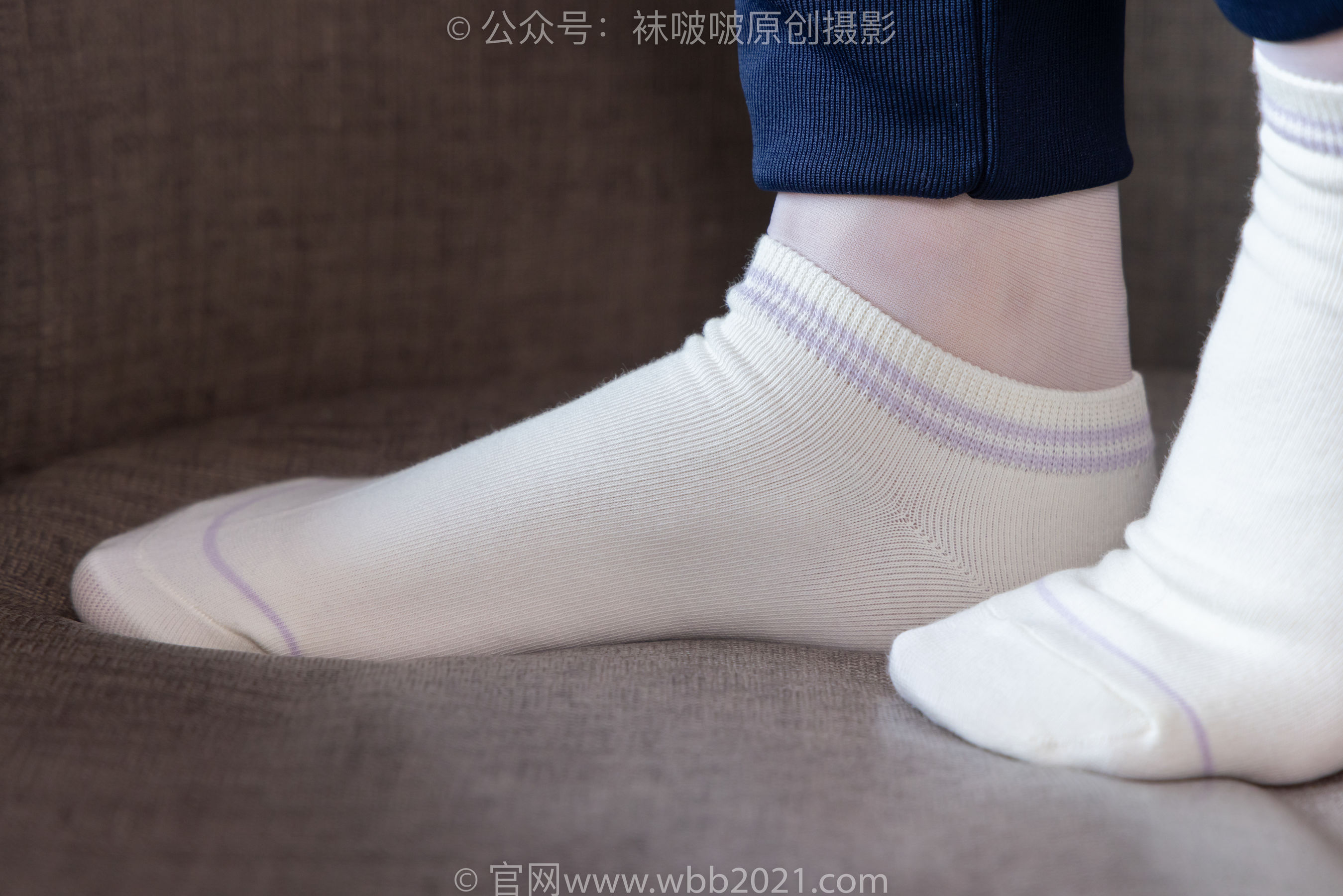 BoBoSocks袜啵啵 No.446 甜甜圈 板鞋、白棉袜、白丝、校服裤里丝/(150P)