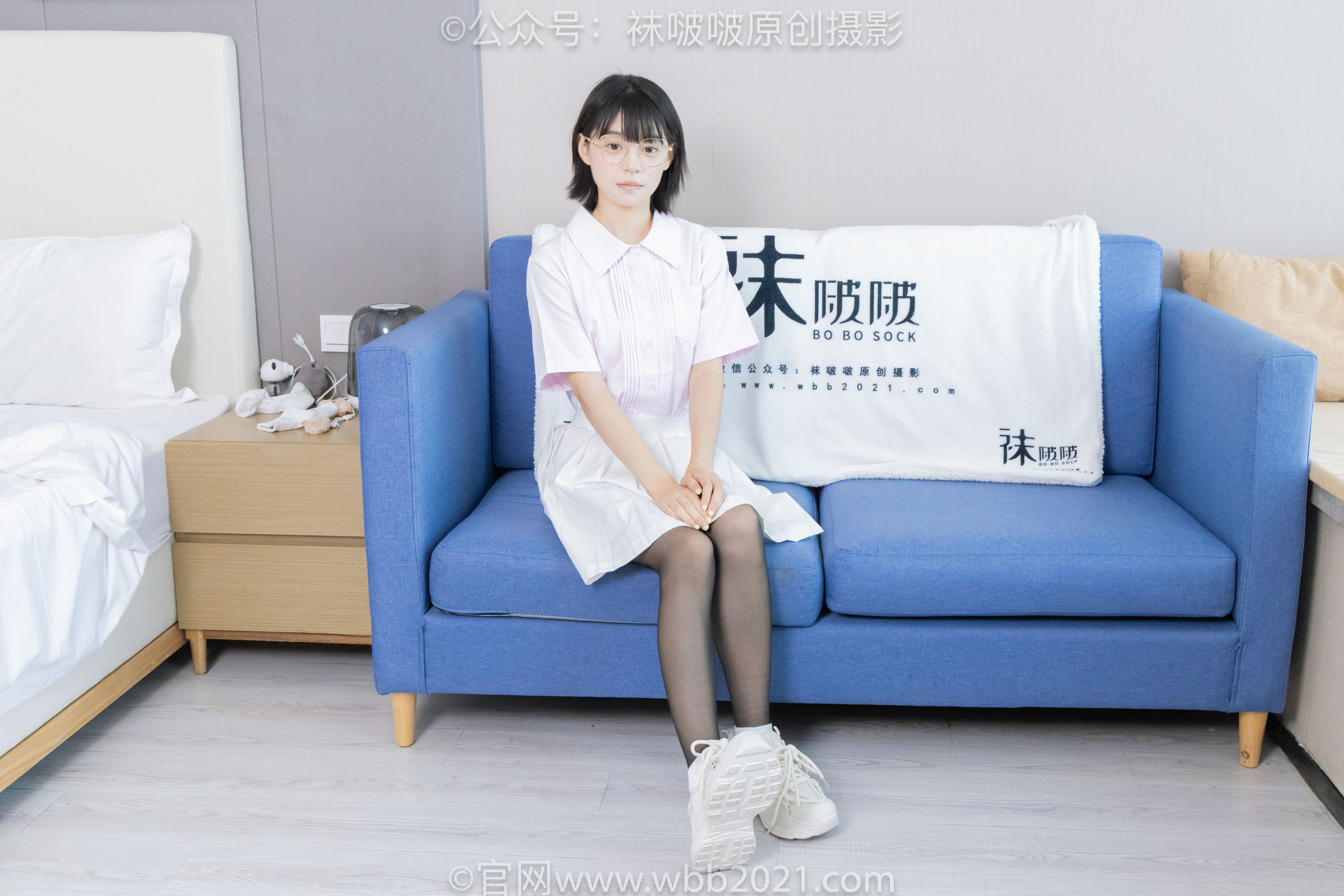 BoBoSocks袜啵啵 No.449 糯米 运动鞋、白棉袜、黑丝/(148P)