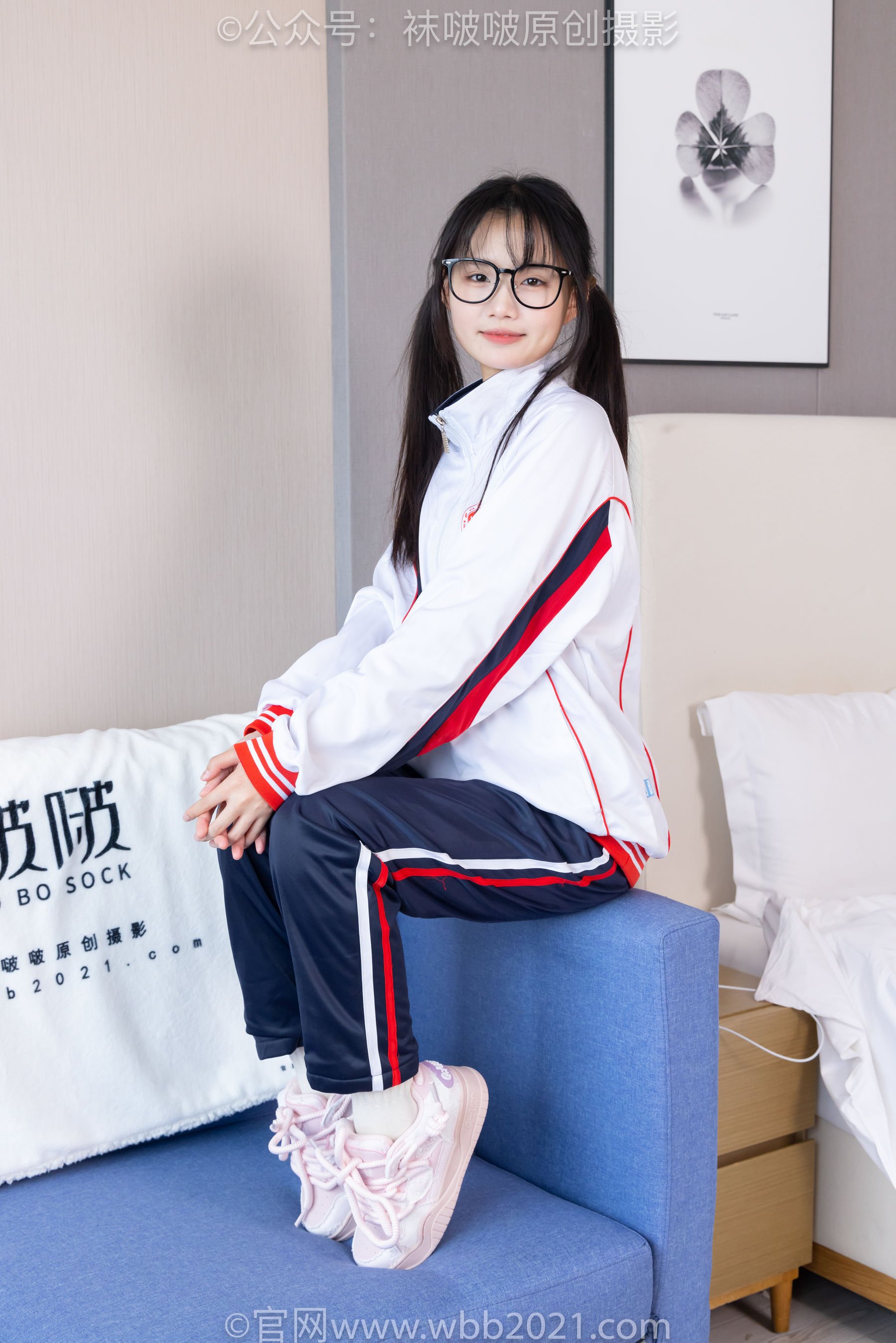 BoBoSocks袜啵啵 No.458 甜甜圈 -板鞋、白棉袜、肉丝、校服裤里丝/(150P)
