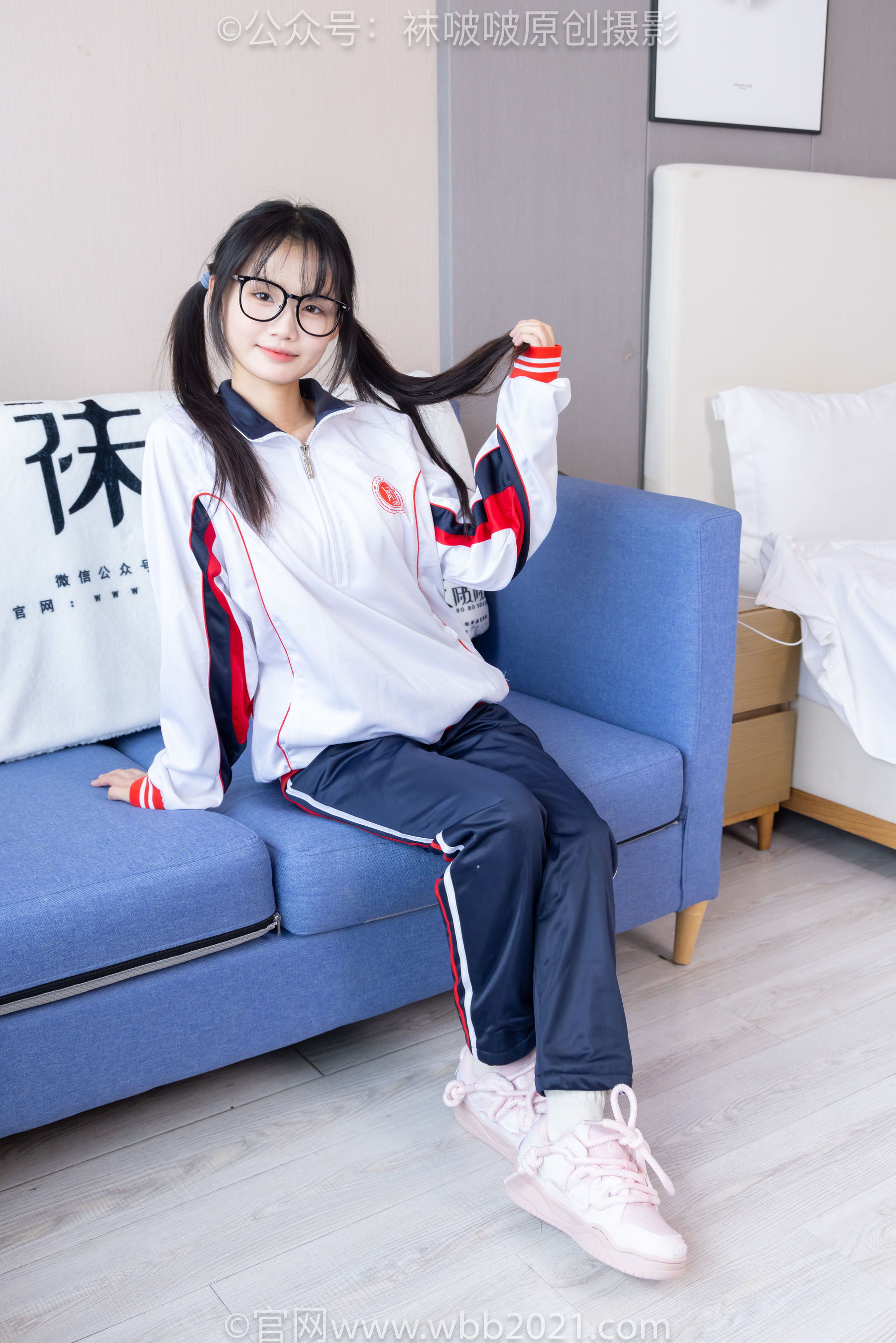 BoBoSocks袜啵啵 No.458 甜甜圈 -板鞋、白棉袜、肉丝、校服裤里丝/(150P)