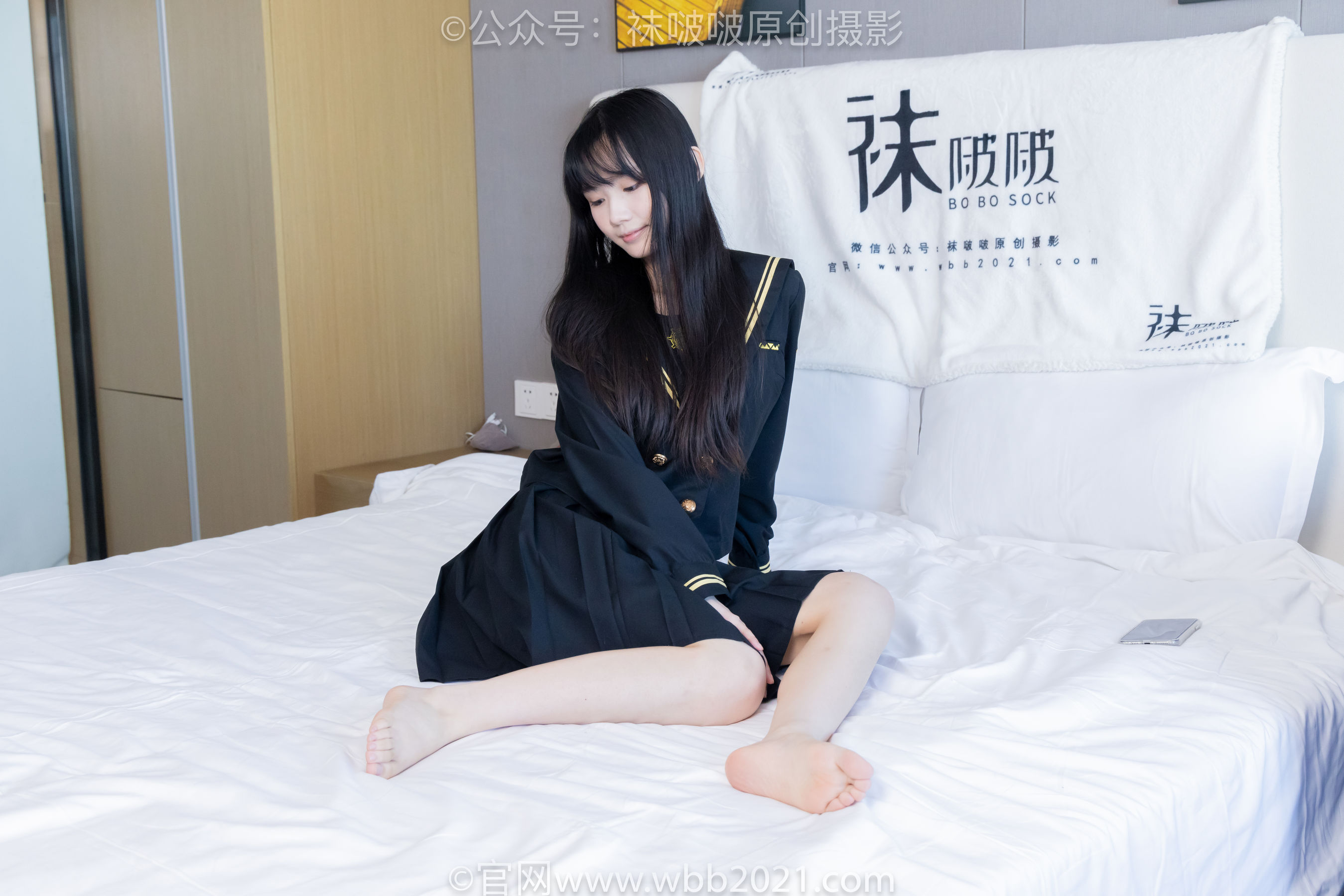 BoBoSocks袜啵啵 No.450 甜甜圈 皮鞋、白丝、裸足、裸足印泥踩脚印剧情/(142P)