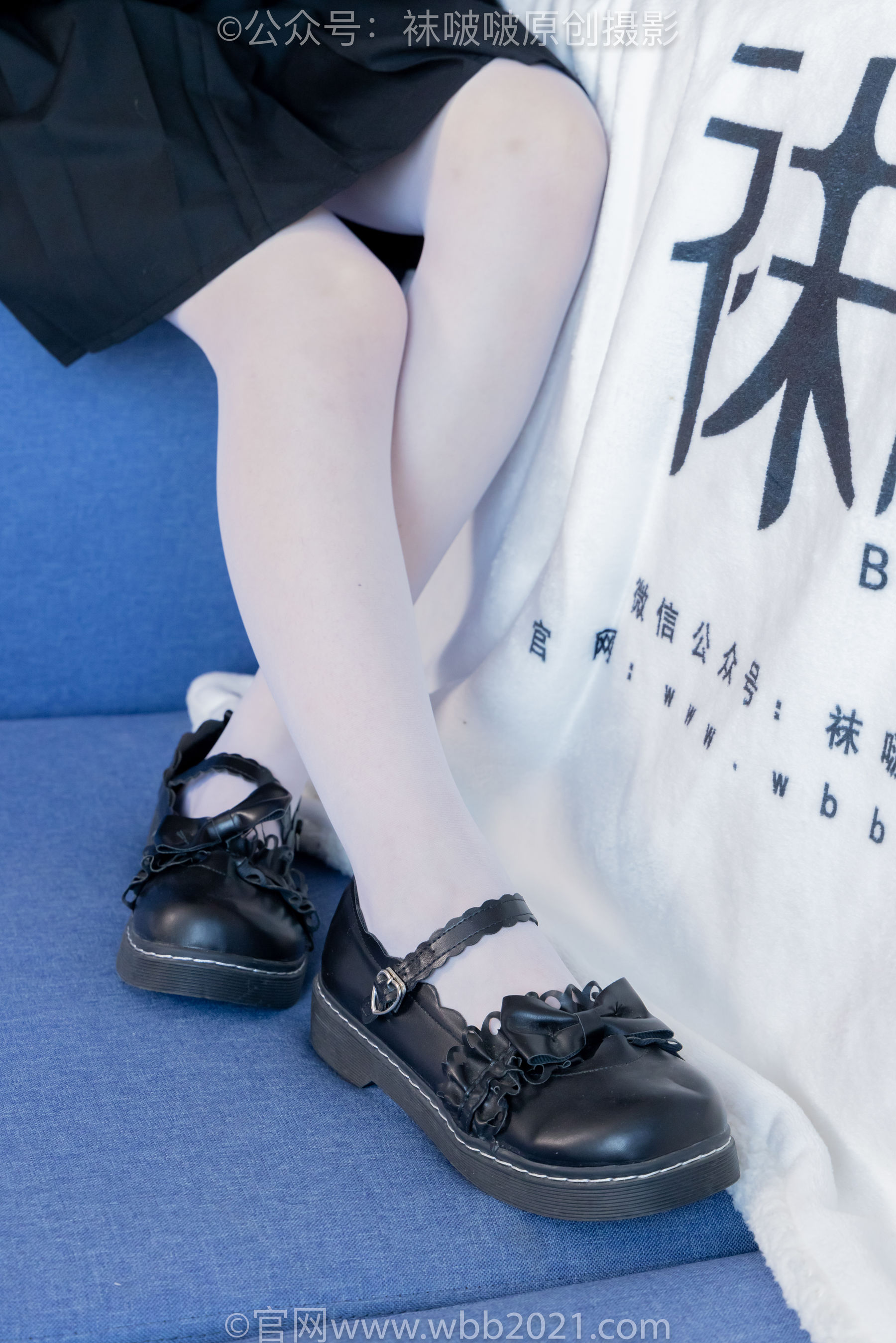 BoBoSocks袜啵啵 No.450 甜甜圈 皮鞋、白丝、裸足、裸足印泥踩脚印剧情/(142P)