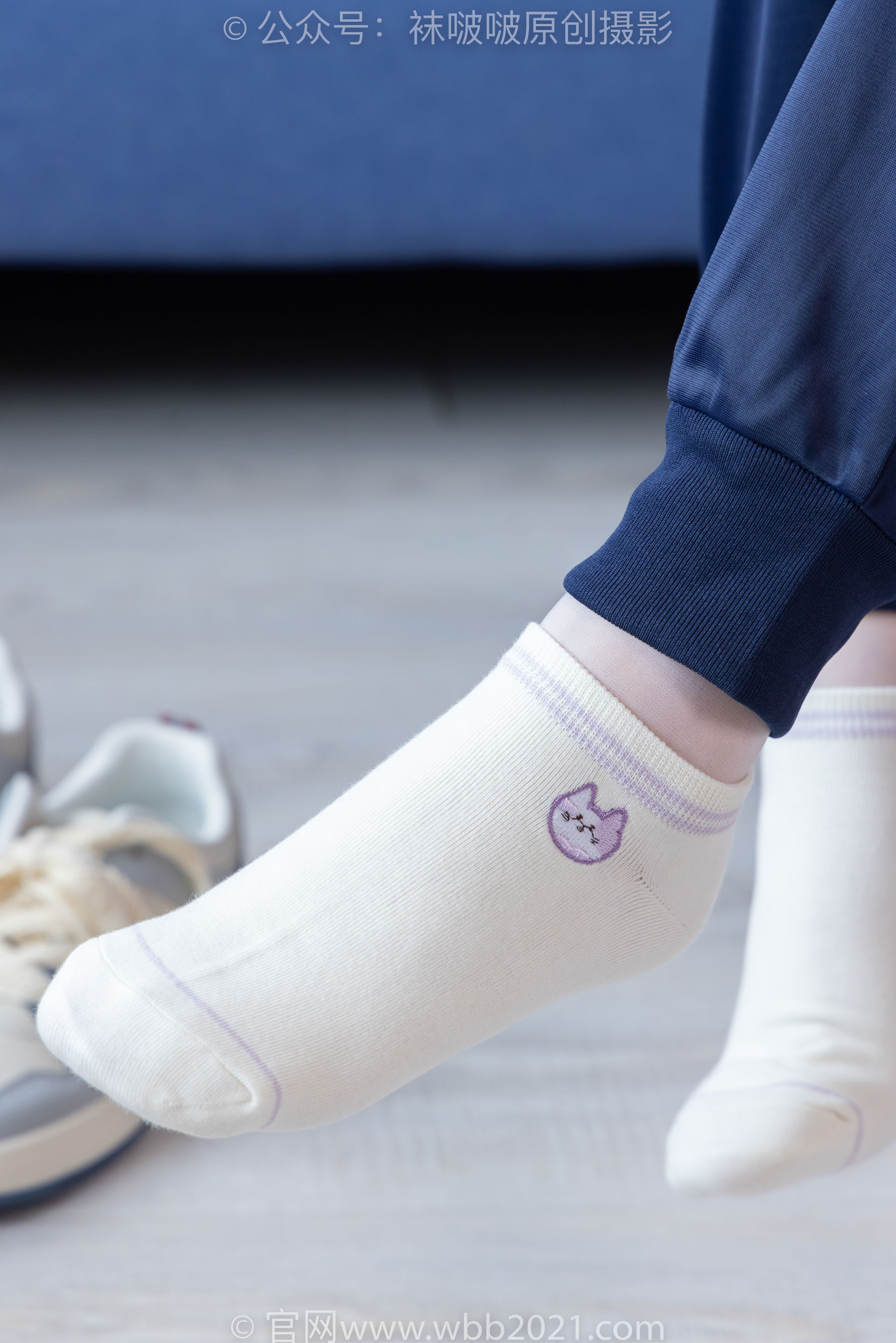 BoBoSocks袜啵啵 No.446 甜甜圈 板鞋、白棉袜、白丝、校服裤里丝/(150P)