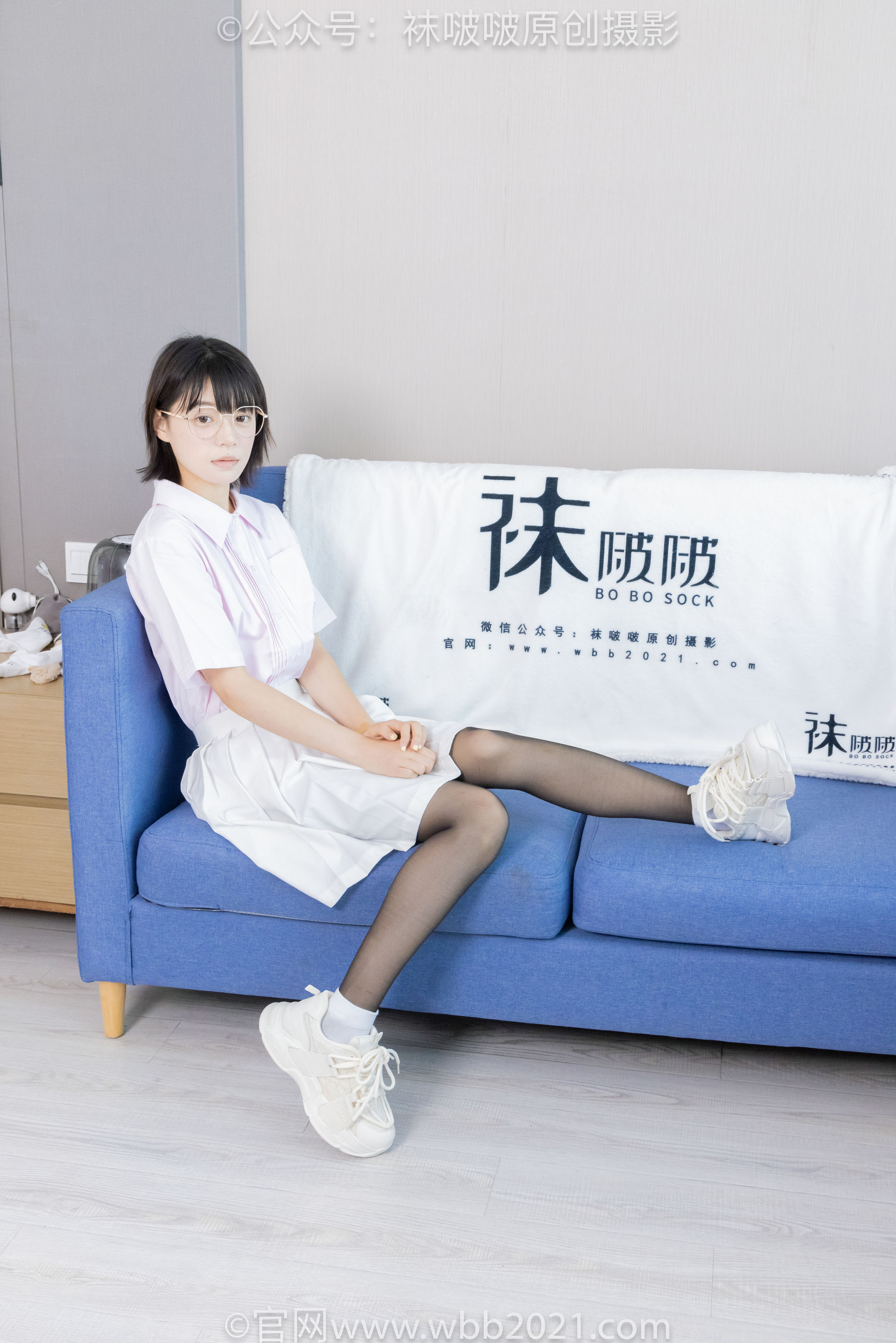 BoBoSocks袜啵啵 No.449 糯米 运动鞋、白棉袜、黑丝/(148P)