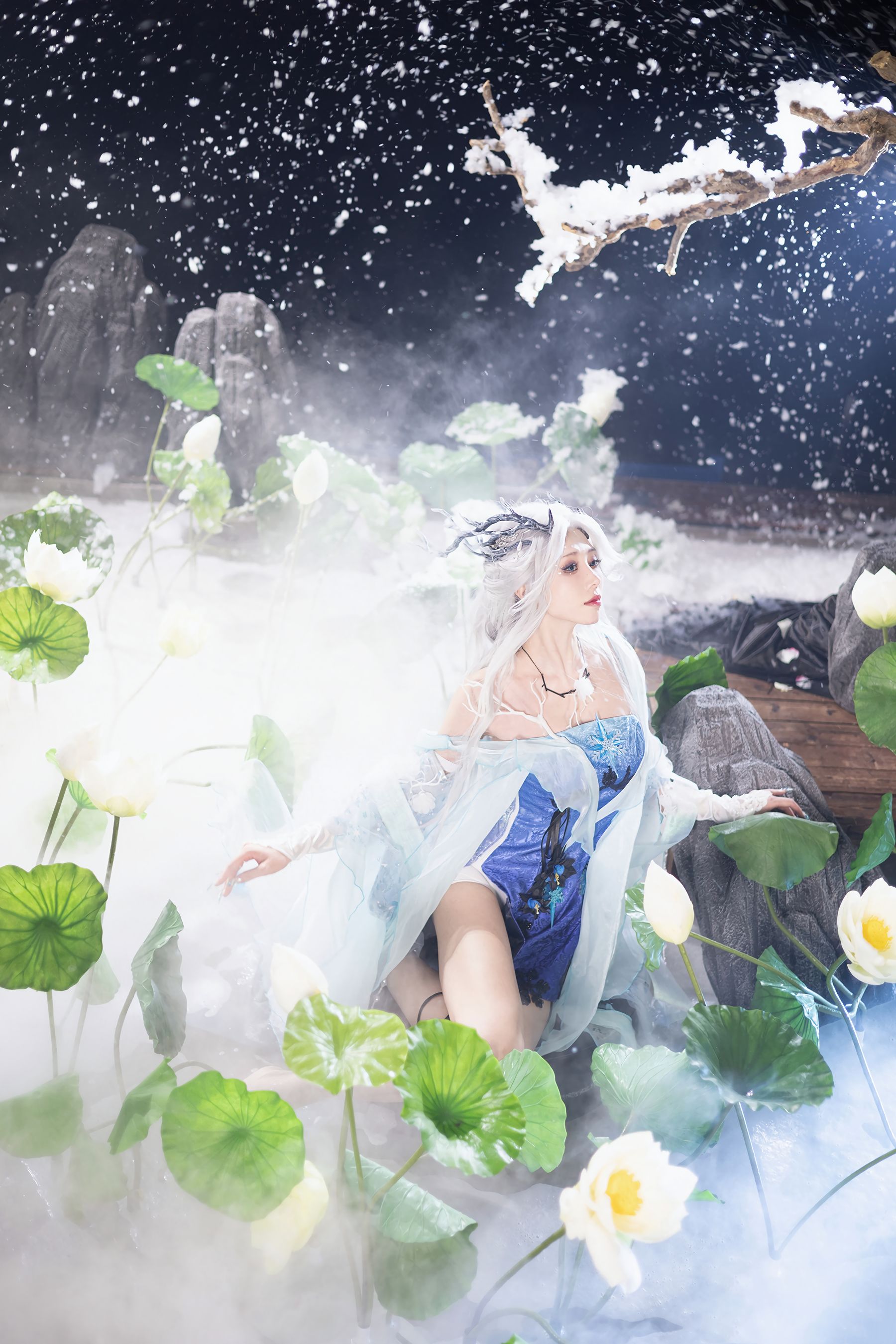 走路摇zly - 季莹莹/(33P)