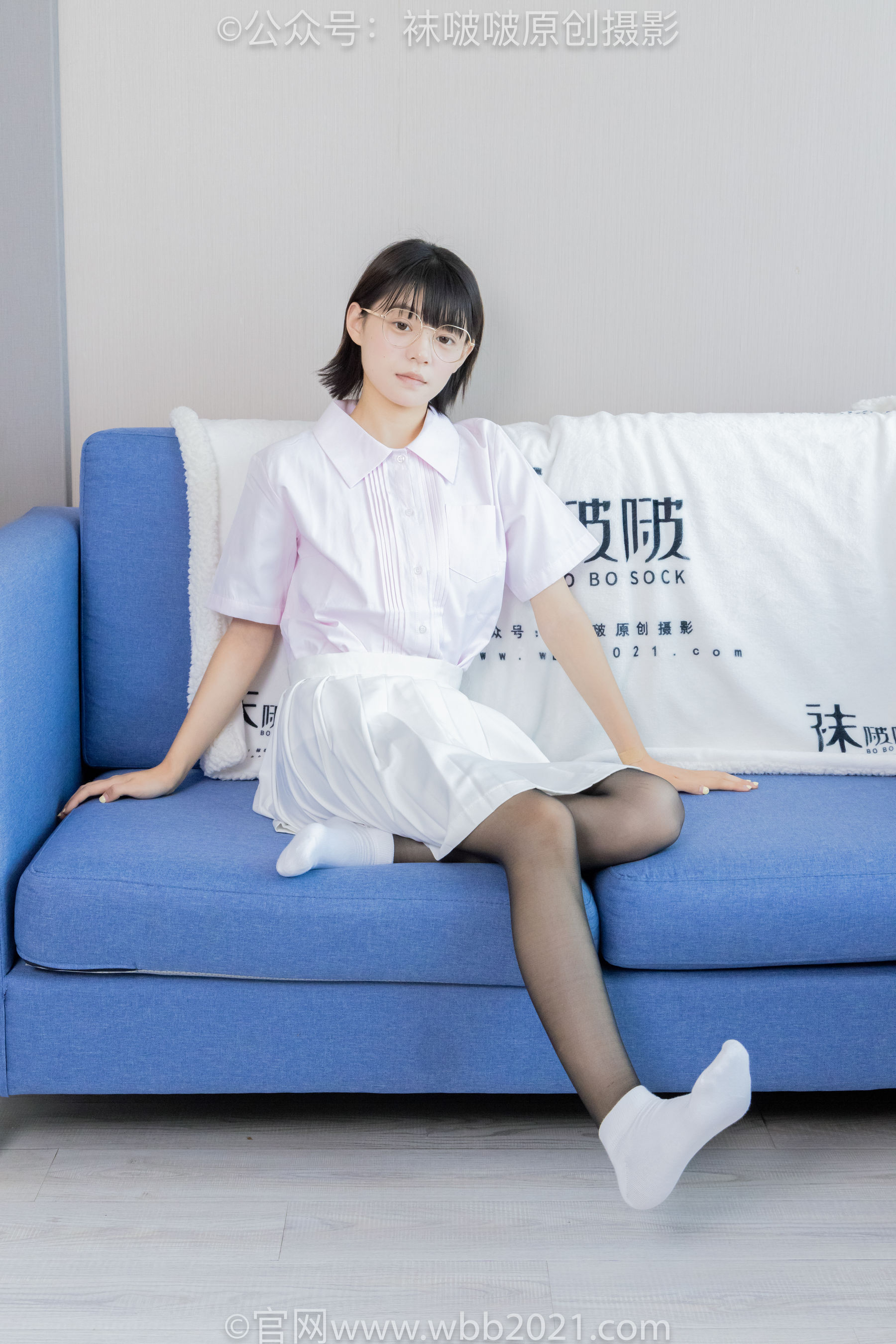 BoBoSocks袜啵啵 No.449 糯米 运动鞋、白棉袜、黑丝/(148P)