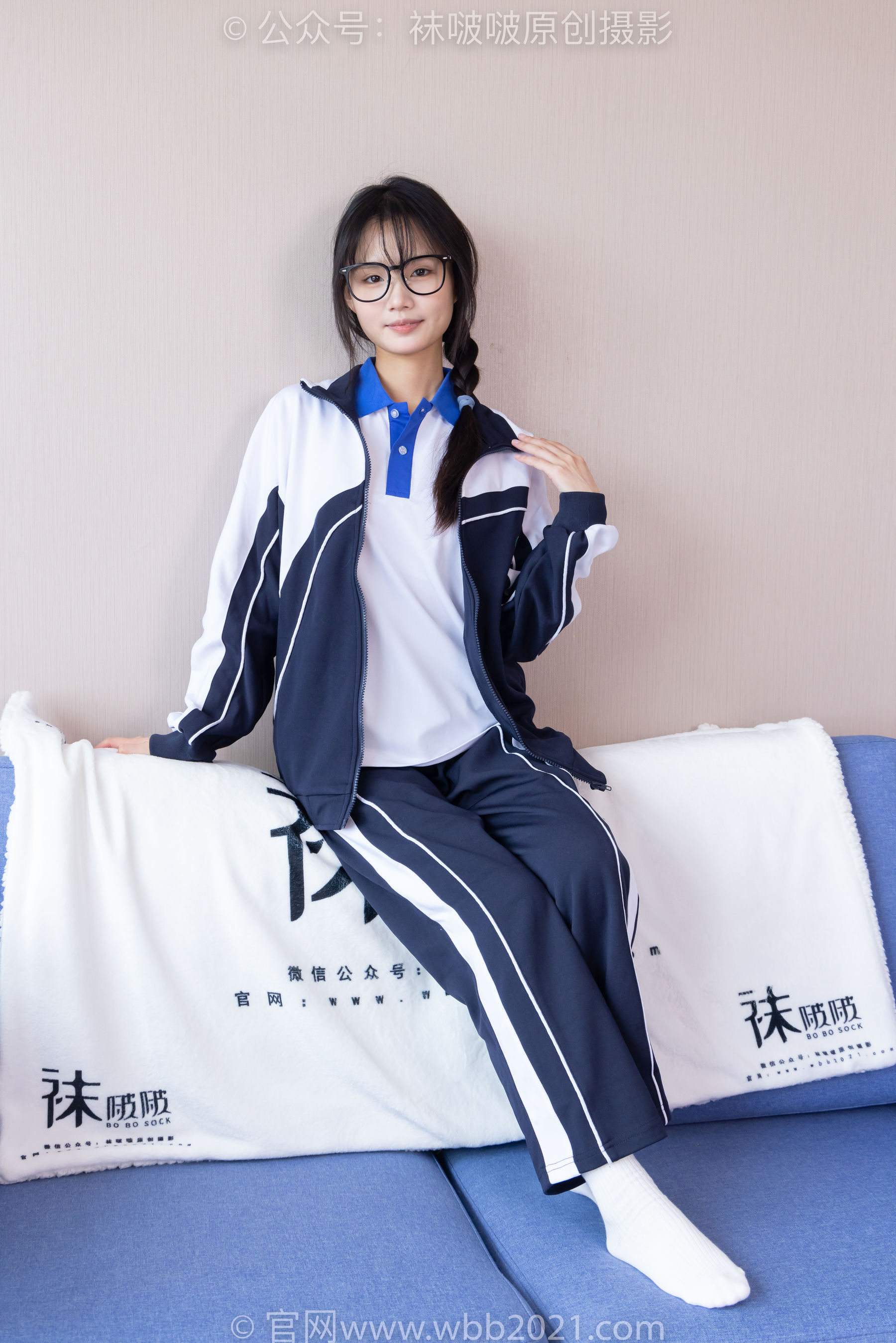BoBoSocks袜啵啵 No.456 甜甜圈 -运动鞋、白棉袜、裸足、校服/(150P)