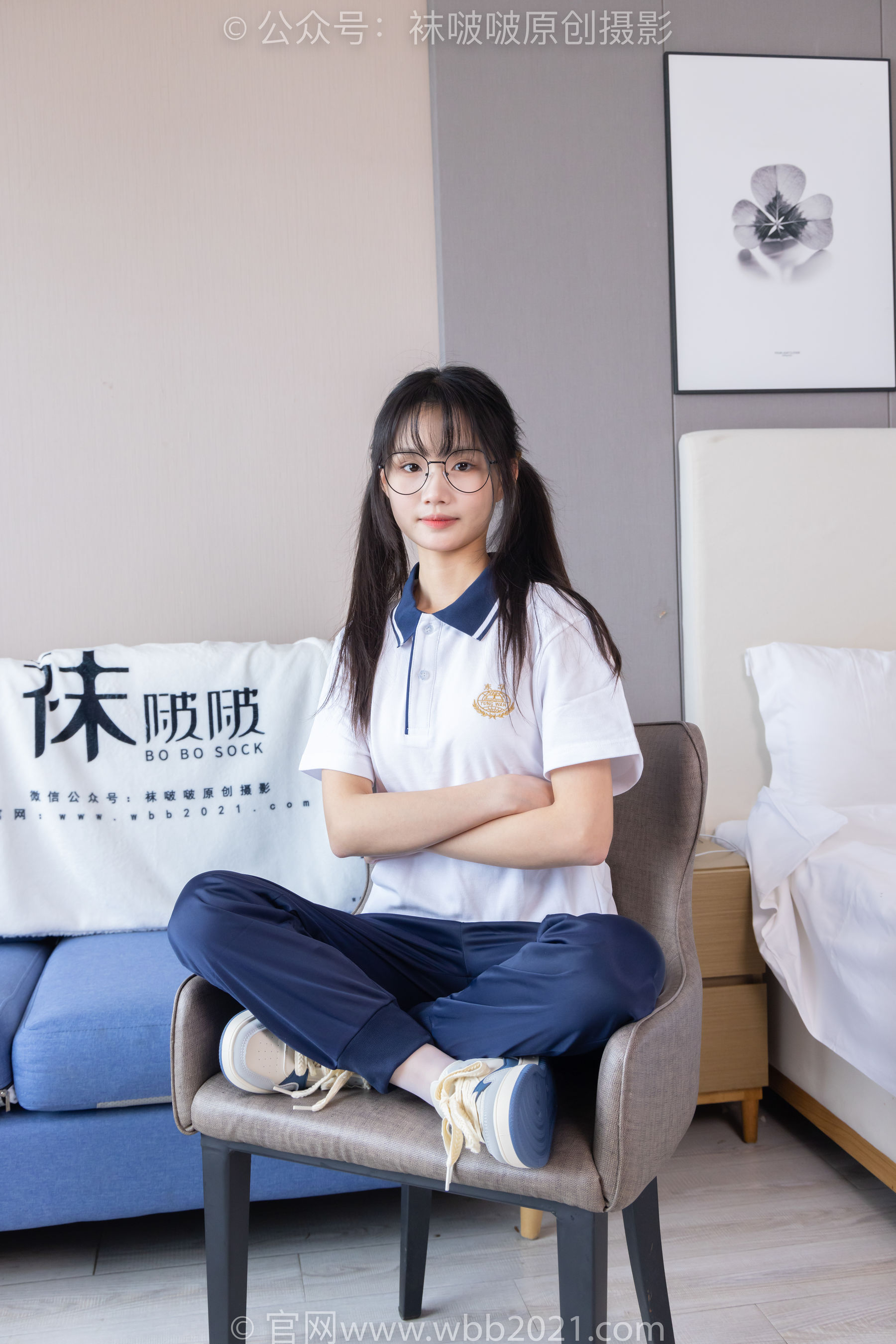 BoBoSocks袜啵啵 No.446 甜甜圈 板鞋、白棉袜、白丝、校服裤里丝/(150P)