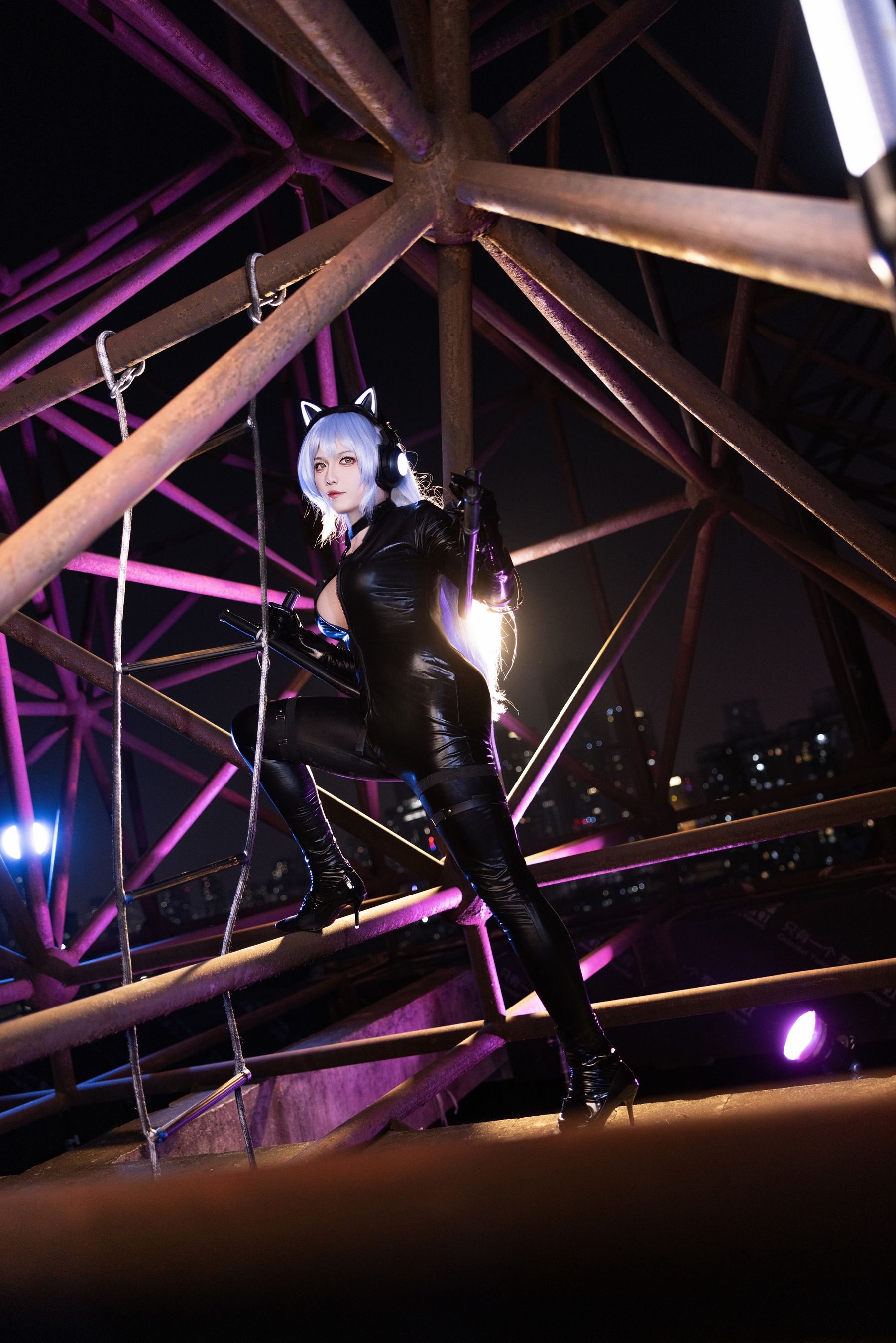 隼隼子 - 阿尔汉格尔斯克/(47P)