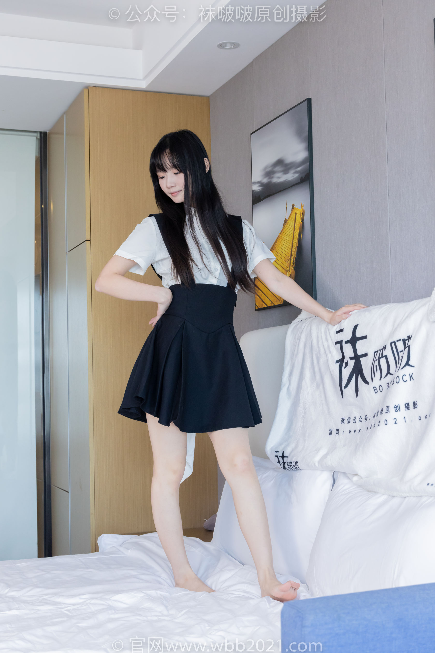 BoBoSocks袜啵啵 No.444 甜甜圈 -两双高跟鞋、凉鞋、肉丝、裸足/(185P)