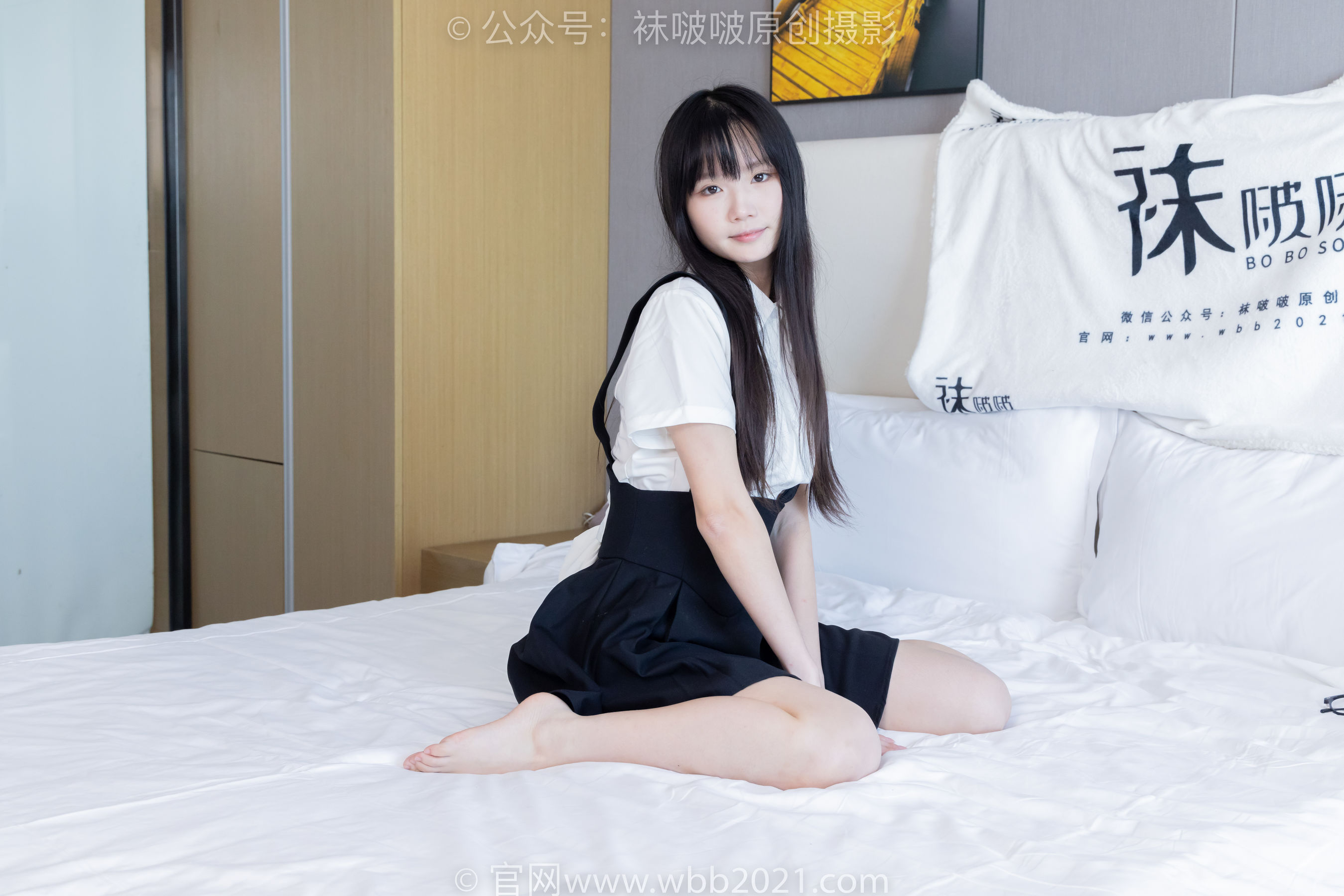 BoBoSocks袜啵啵 No.444 甜甜圈 -两双高跟鞋、凉鞋、肉丝、裸足/(185P)