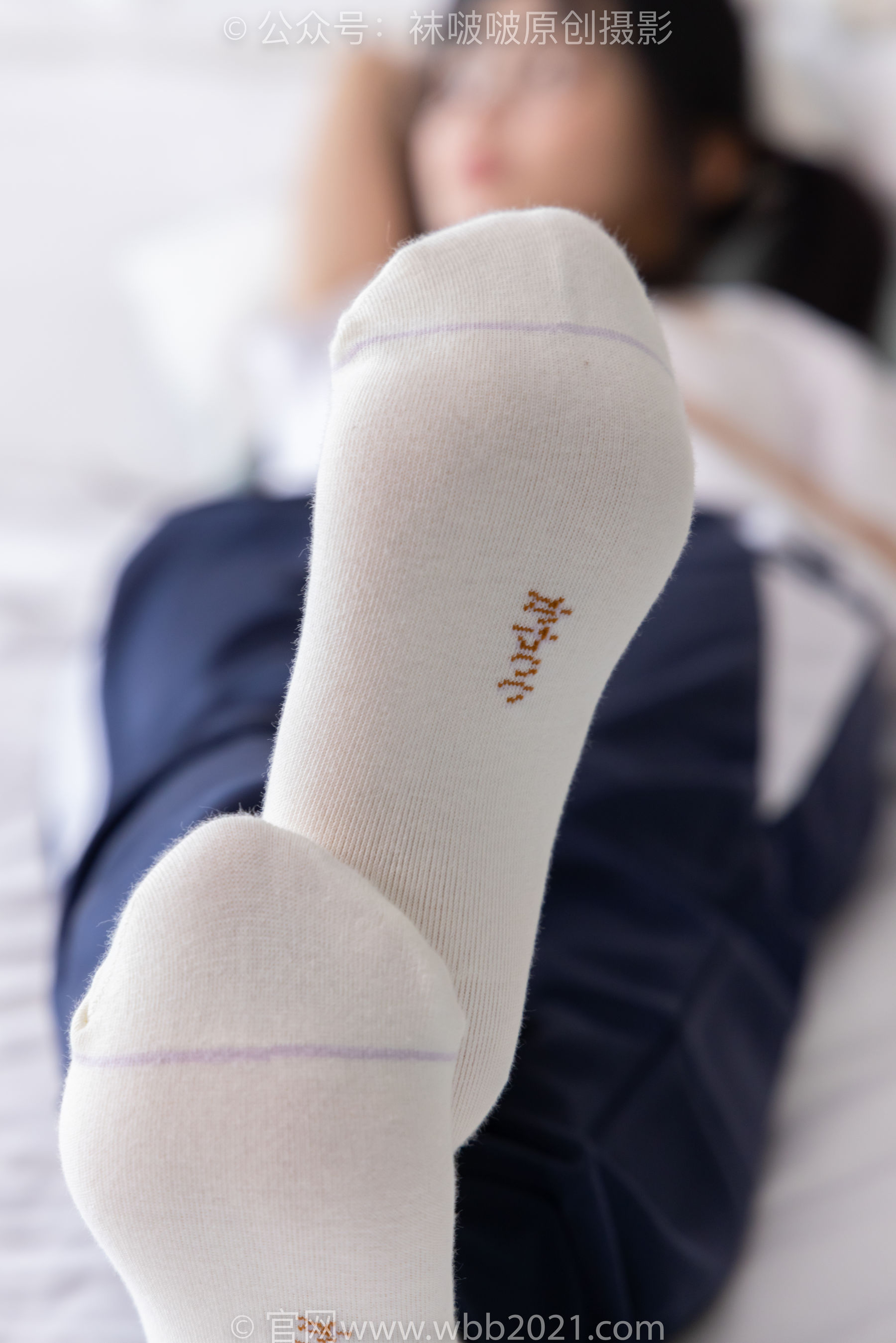BoBoSocks袜啵啵 No.446 甜甜圈 板鞋、白棉袜、白丝、校服裤里丝/(150P)