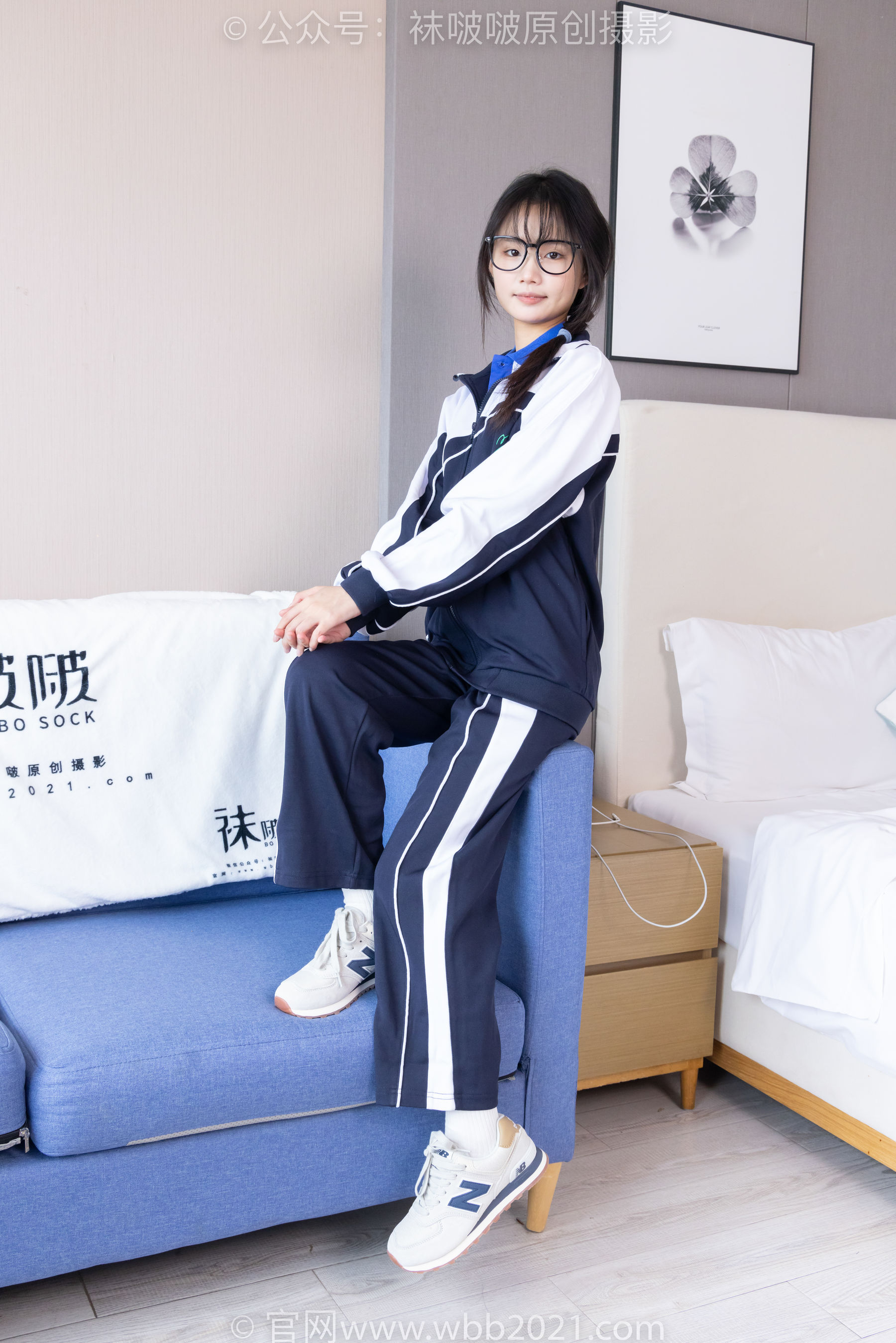 BoBoSocks袜啵啵 No.456 甜甜圈 -运动鞋、白棉袜、裸足、校服/(150P)