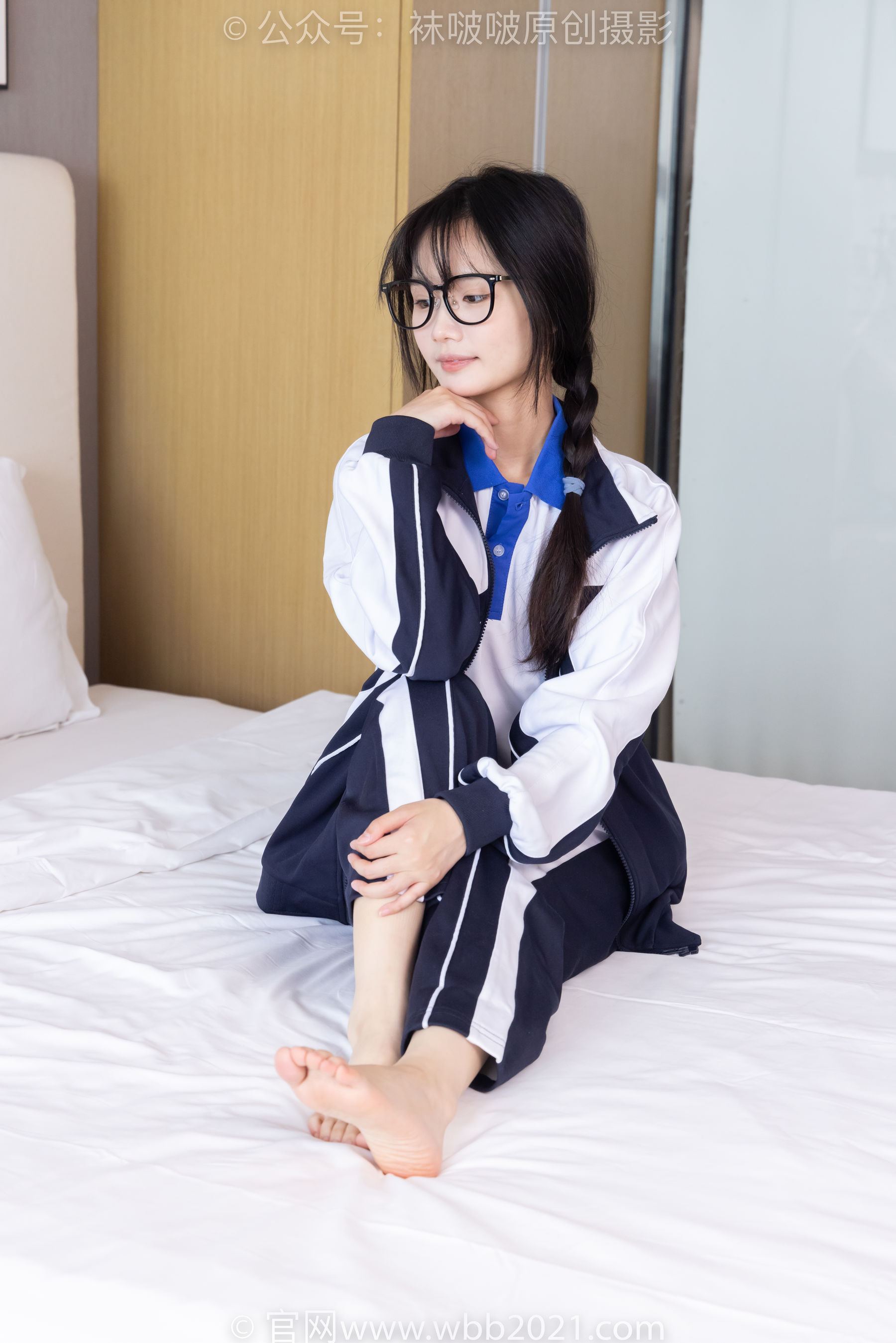 BoBoSocks袜啵啵 No.456 甜甜圈 -运动鞋、白棉袜、裸足、校服/(150P)