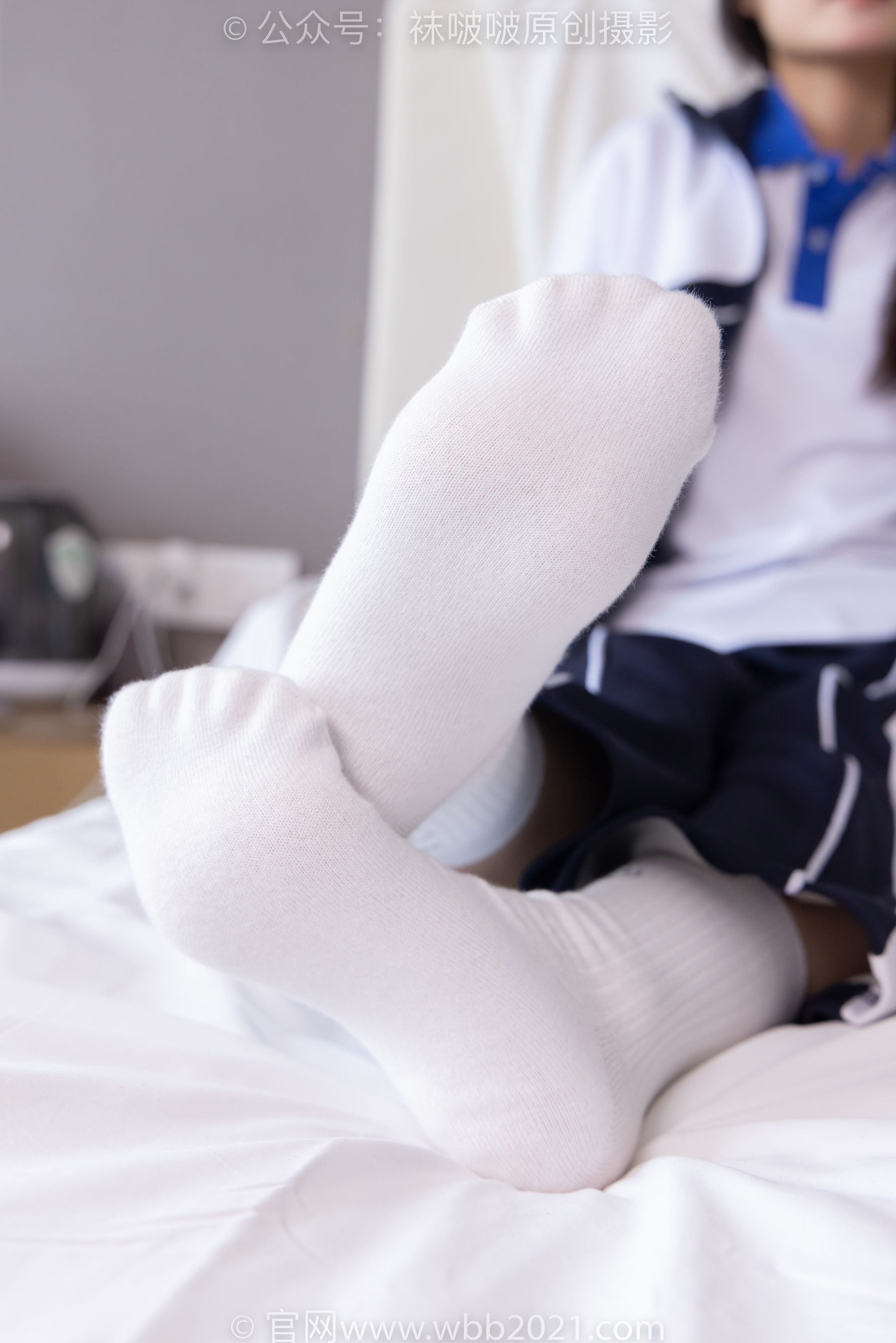 BoBoSocks袜啵啵 No.456 甜甜圈 -运动鞋、白棉袜、裸足、校服/(150P)