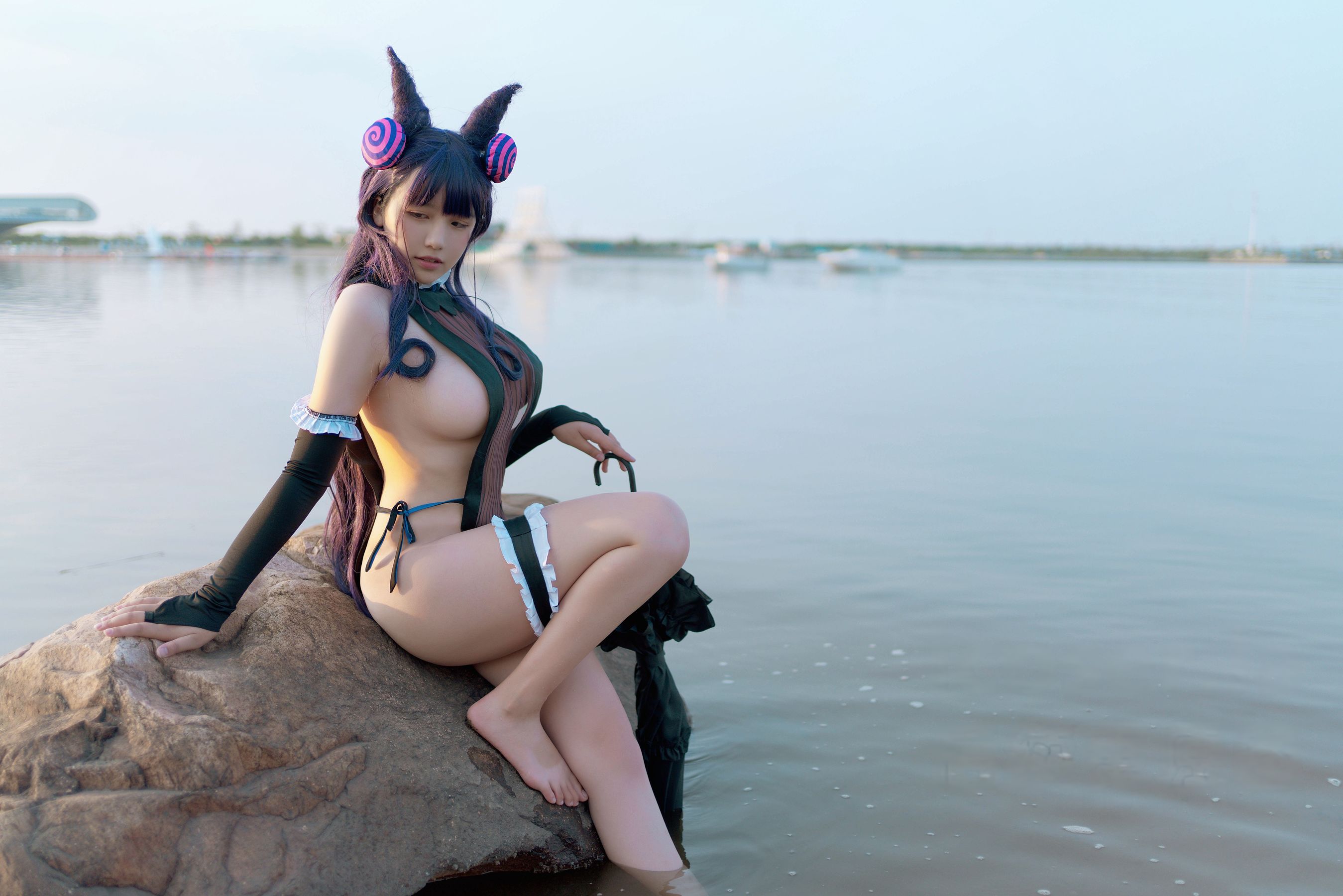 阿半今天很开心 - 紫式部/(25P)