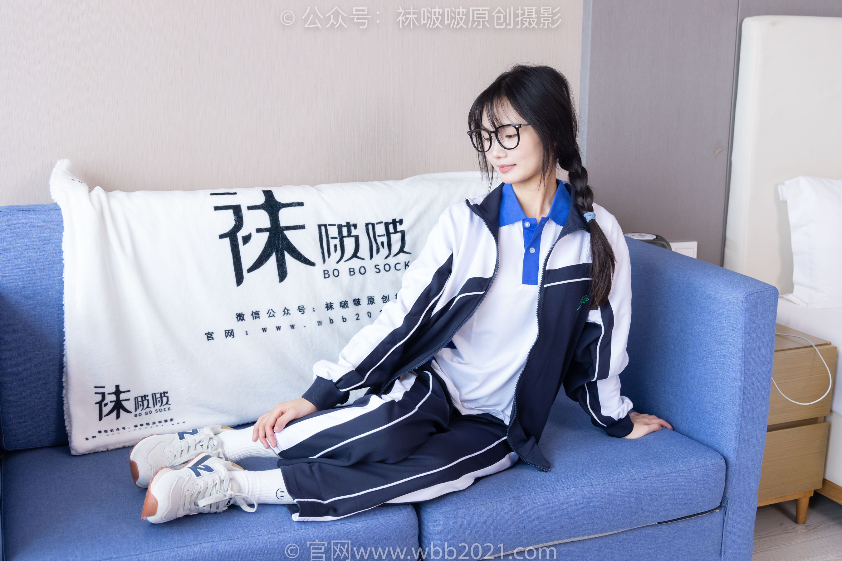 BoBoSocks袜啵啵 No.456 甜甜圈 -运动鞋、白棉袜、裸足、校服/(150P)