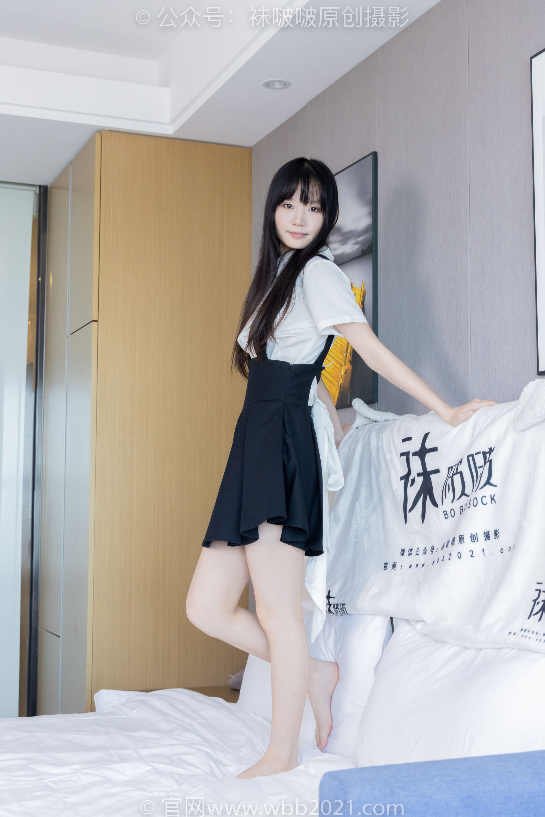 BoBoSocks袜啵啵 No.444 甜甜圈 -两双高跟鞋、凉鞋、肉丝、裸足/(185P)