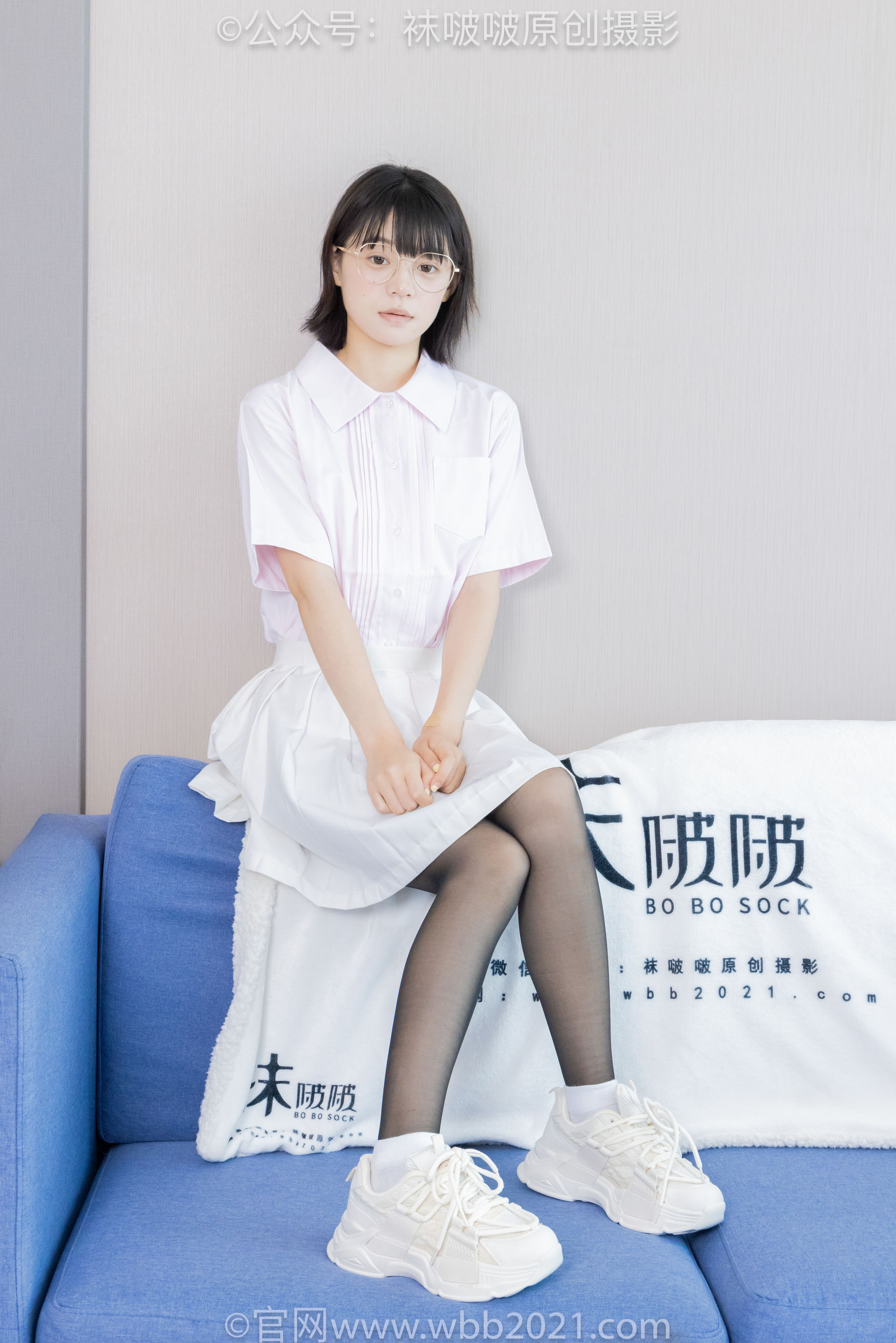 BoBoSocks袜啵啵 No.449 糯米 运动鞋、白棉袜、黑丝/(148P)