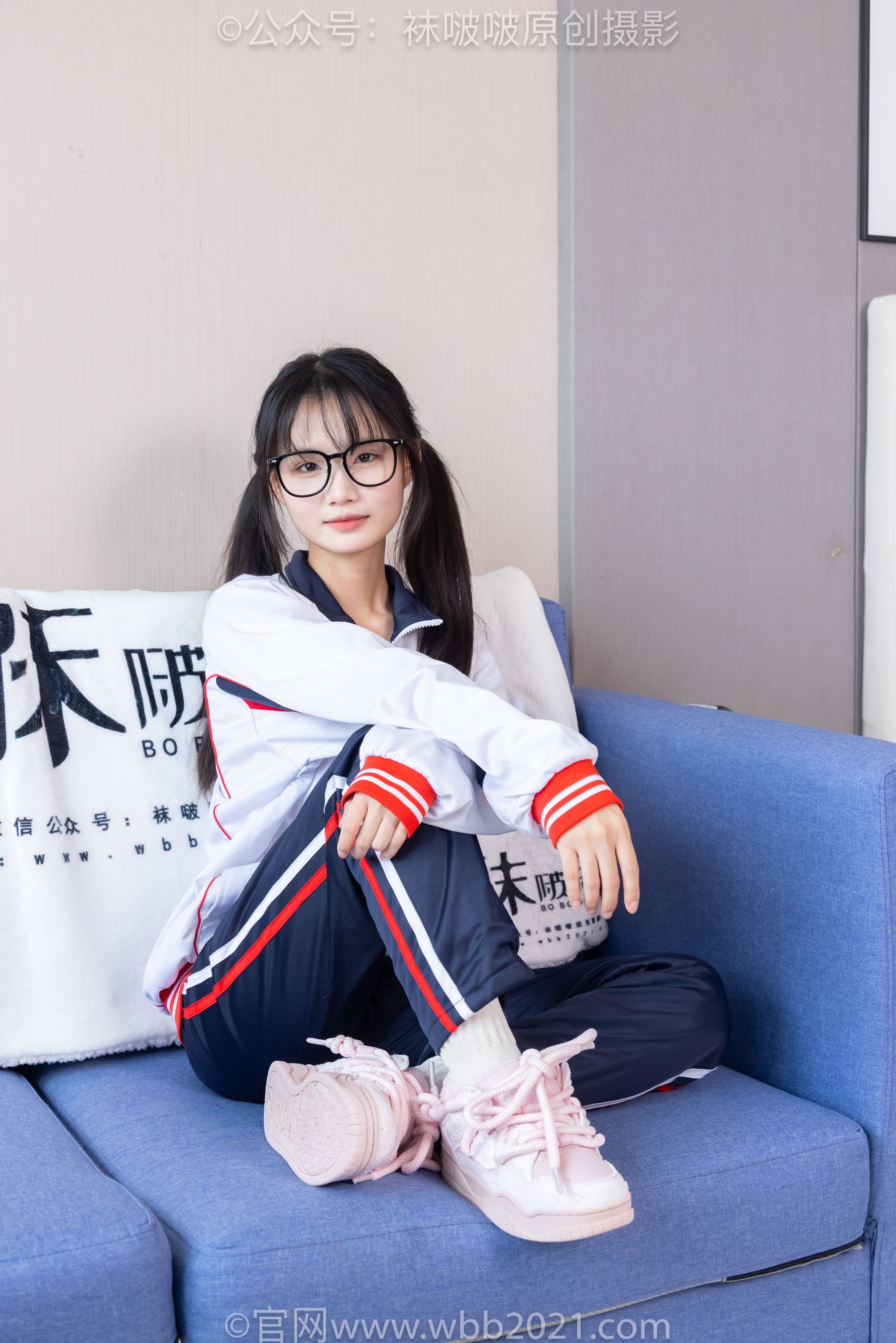 BoBoSocks袜啵啵 No.458 甜甜圈 -板鞋、白棉袜、肉丝、校服裤里丝/(150P)