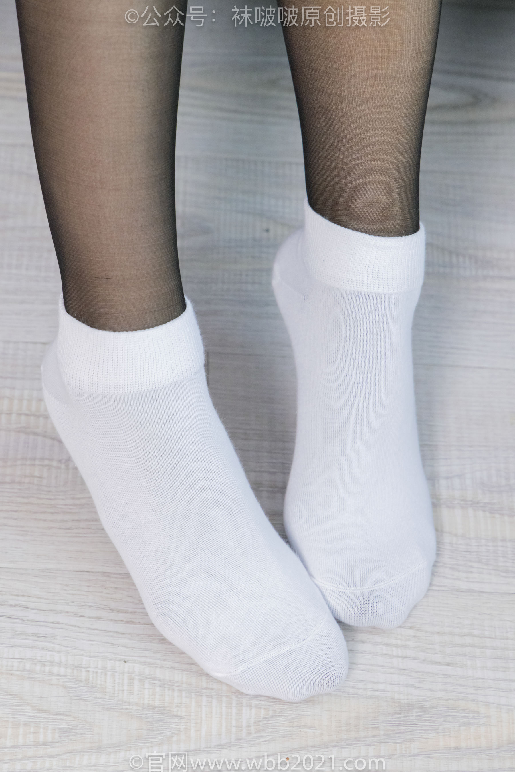 BoBoSocks袜啵啵 No.449 糯米 运动鞋、白棉袜、黑丝/(148P)