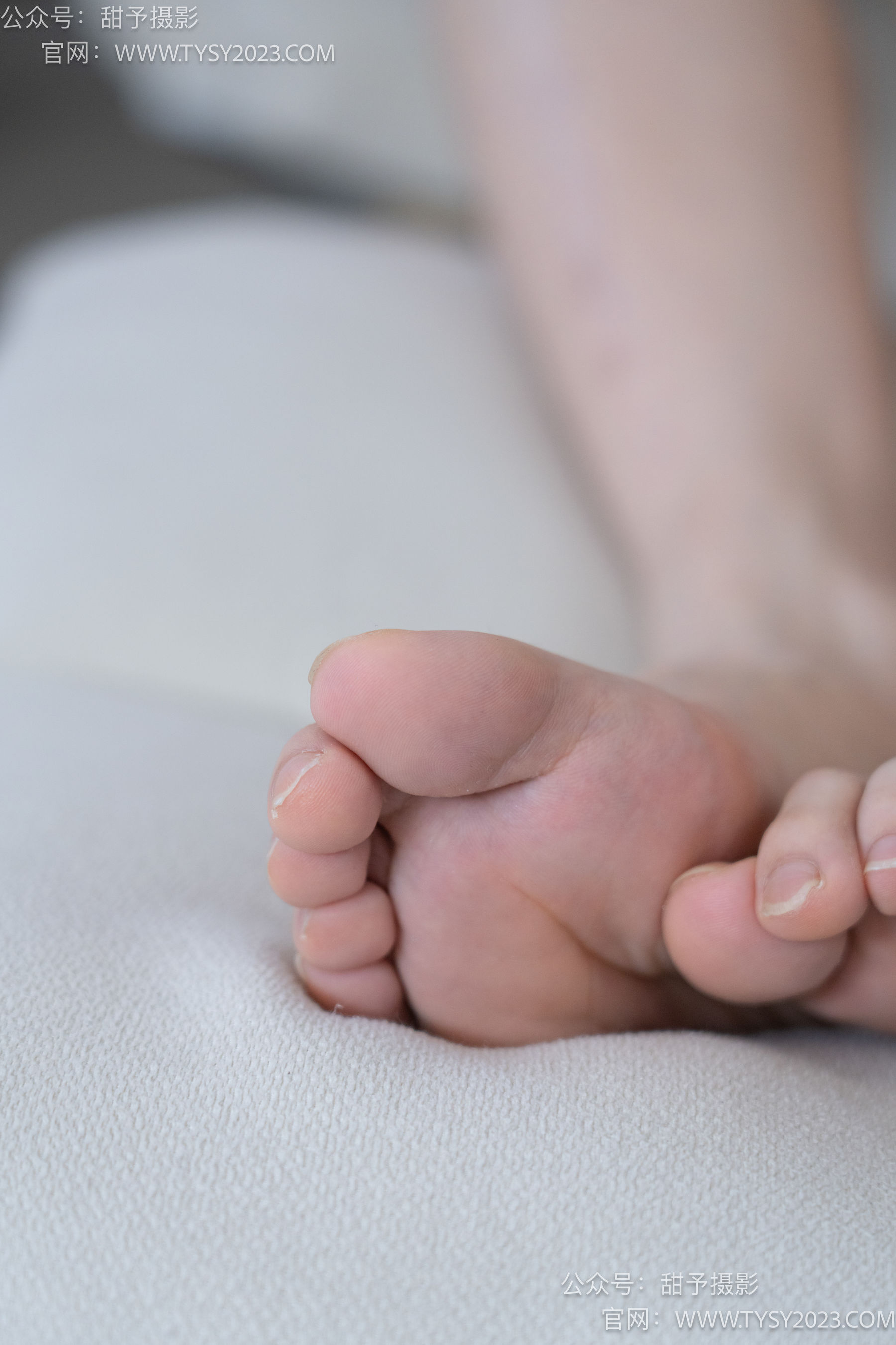 甜予摄影 No.087 静静 -板鞋、白棉袜、裸足/(106P)