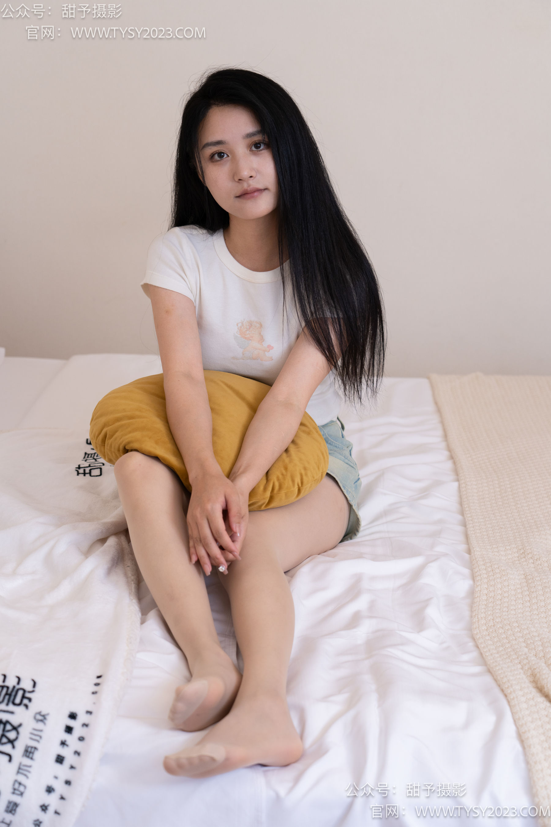 甜予摄影 No.096 澜澜 -板鞋、白棉袜、肉丝（脚尖加固款）/(130P)