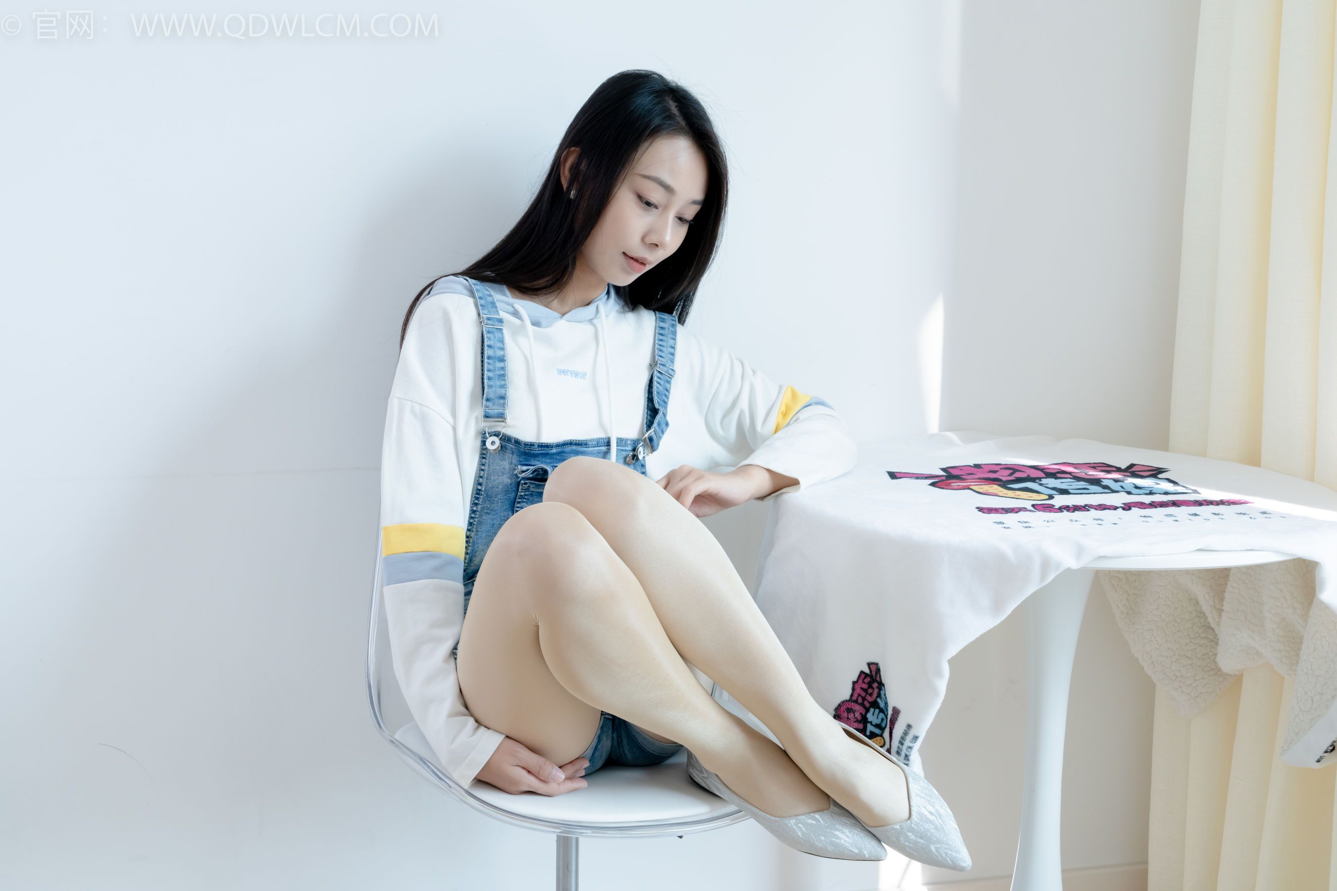 物恋传媒 No.2173 兰兰 -初秋的街头/(165P)