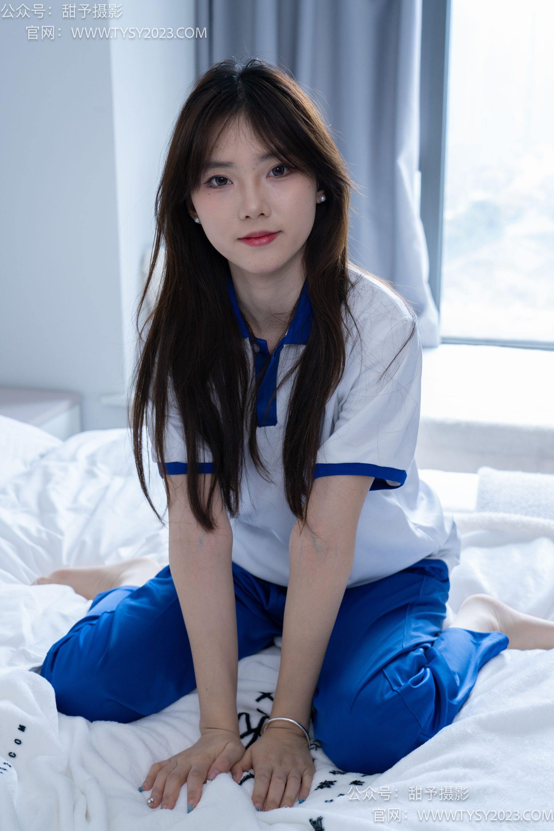 甜予摄影 No.098 璇璇 -校服、板鞋、白棉袜、肉丝（脚尖加固款）/(135P)
