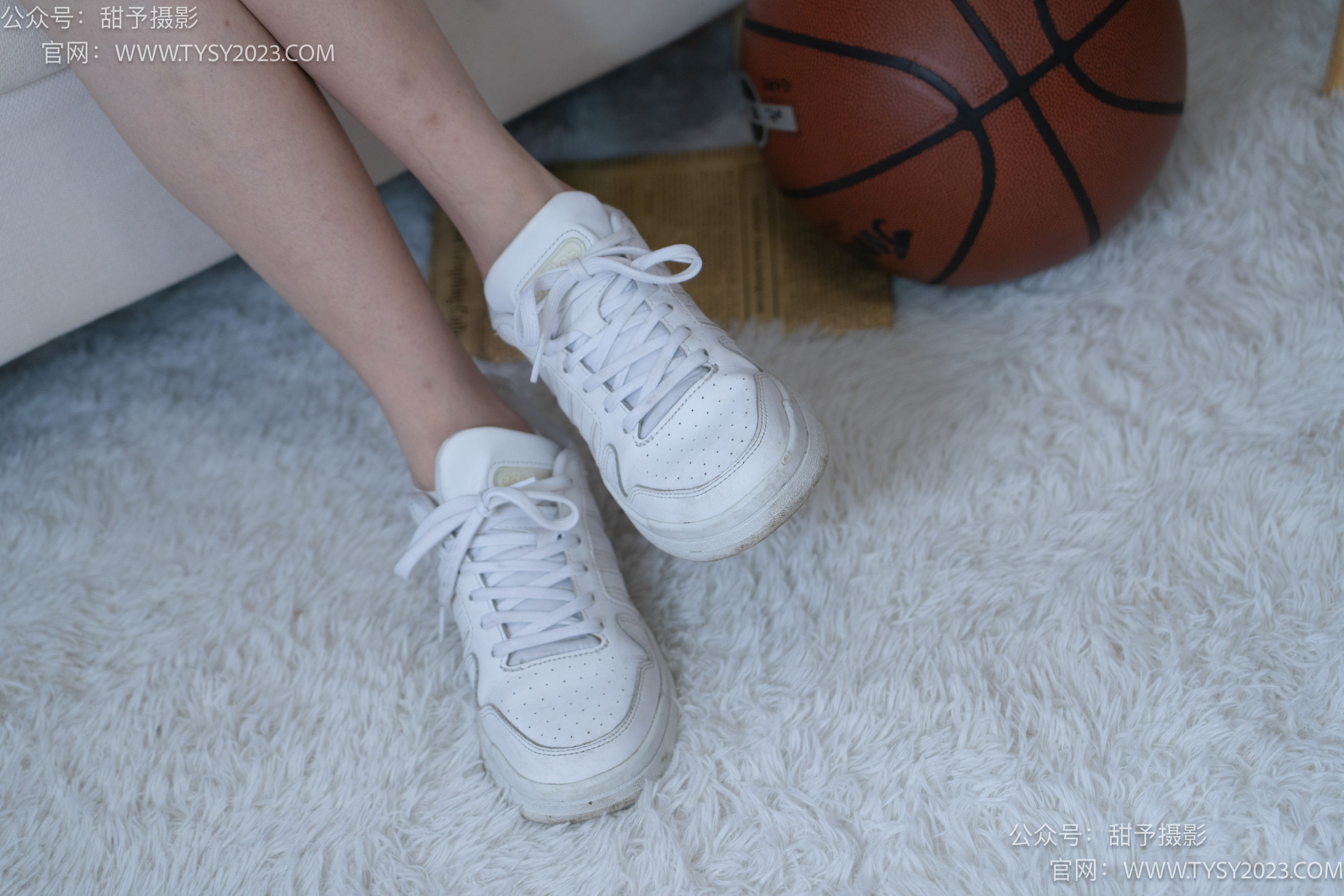 甜予摄影 No.087 静静 -板鞋、白棉袜、裸足/(106P)