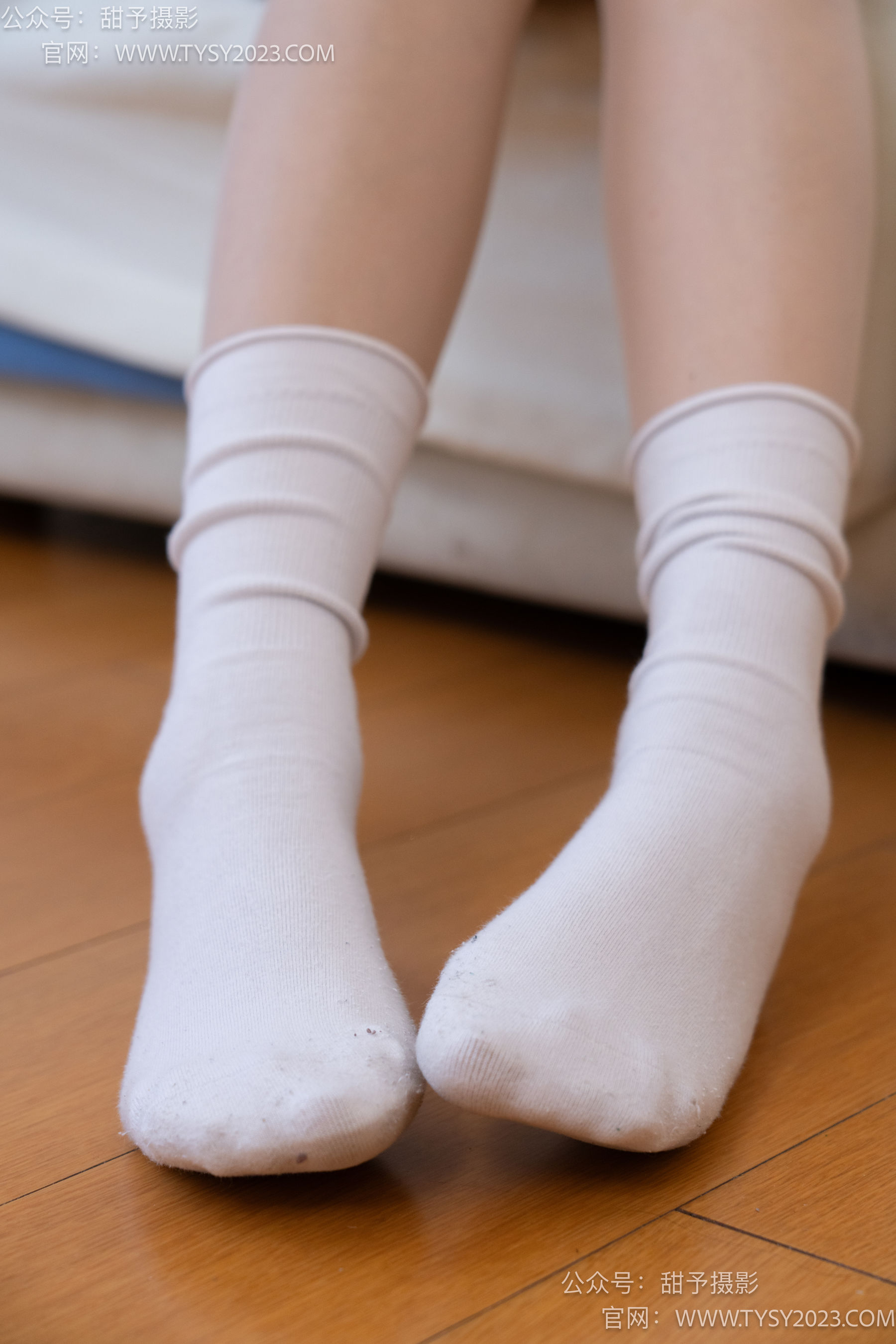 甜予摄影 No.096 澜澜 -板鞋、白棉袜、肉丝（脚尖加固款）/(130P)
