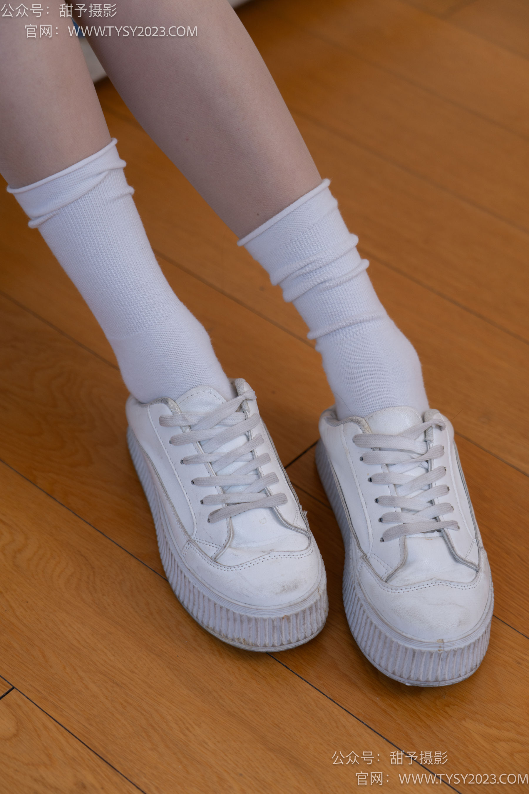 甜予摄影 No.096 澜澜 -板鞋、白棉袜、肉丝（脚尖加固款）/(130P)