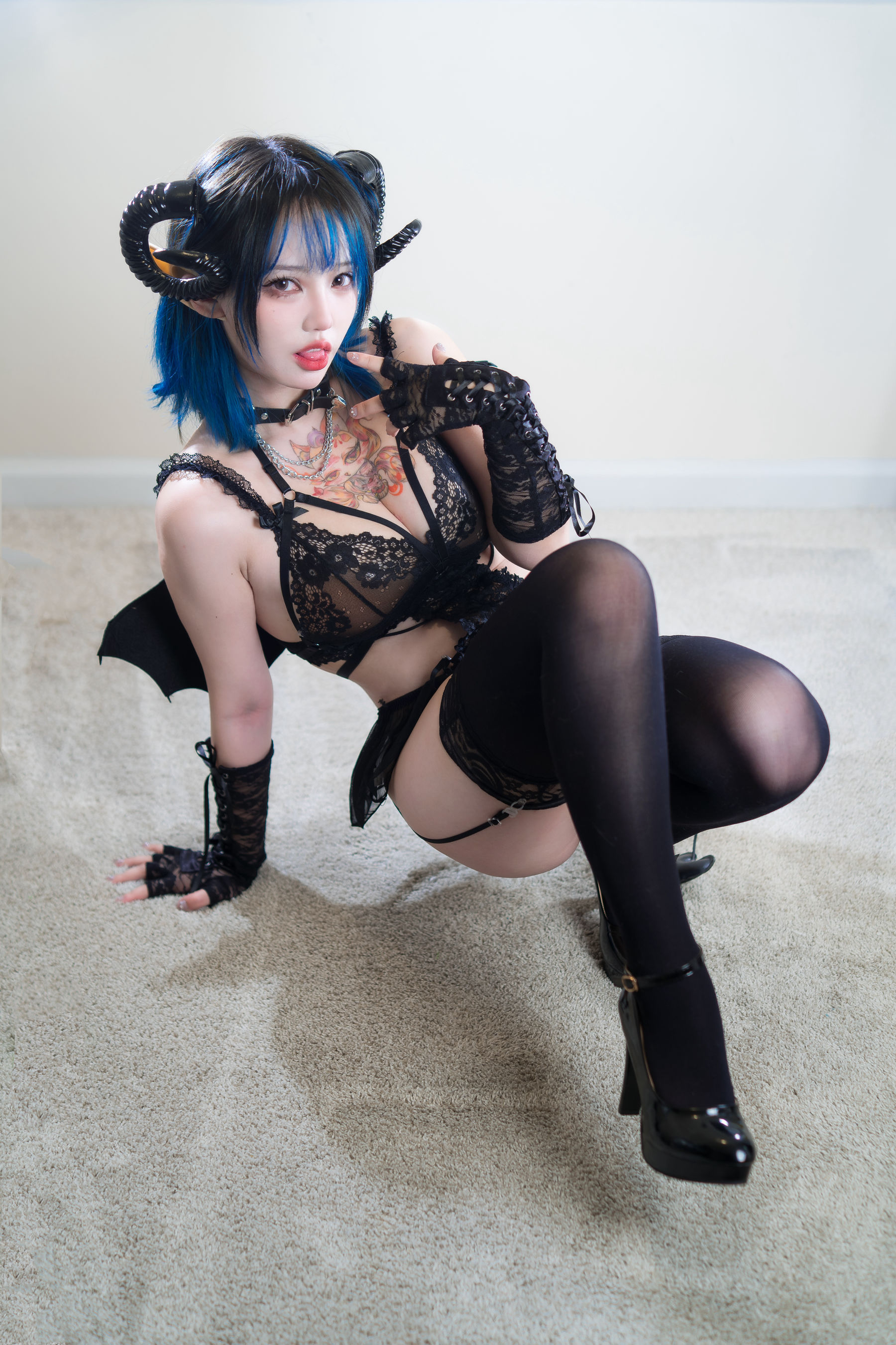 狐洛洛子 - 深蓝魅魔/(39P)