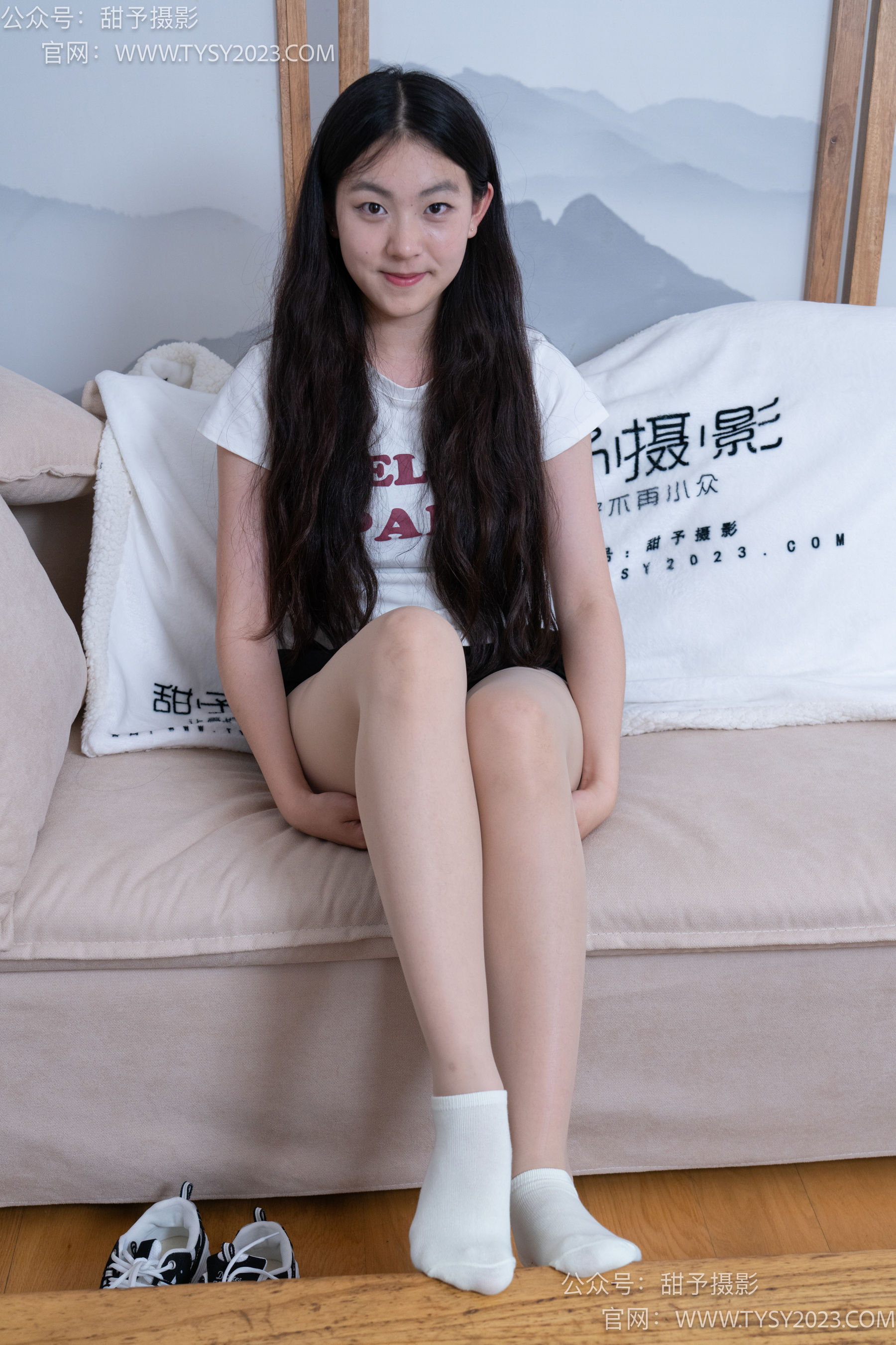 甜予摄影 No.079 小云 -运动鞋、白棉袜、肉丝（脚尖加固款）/(139P)