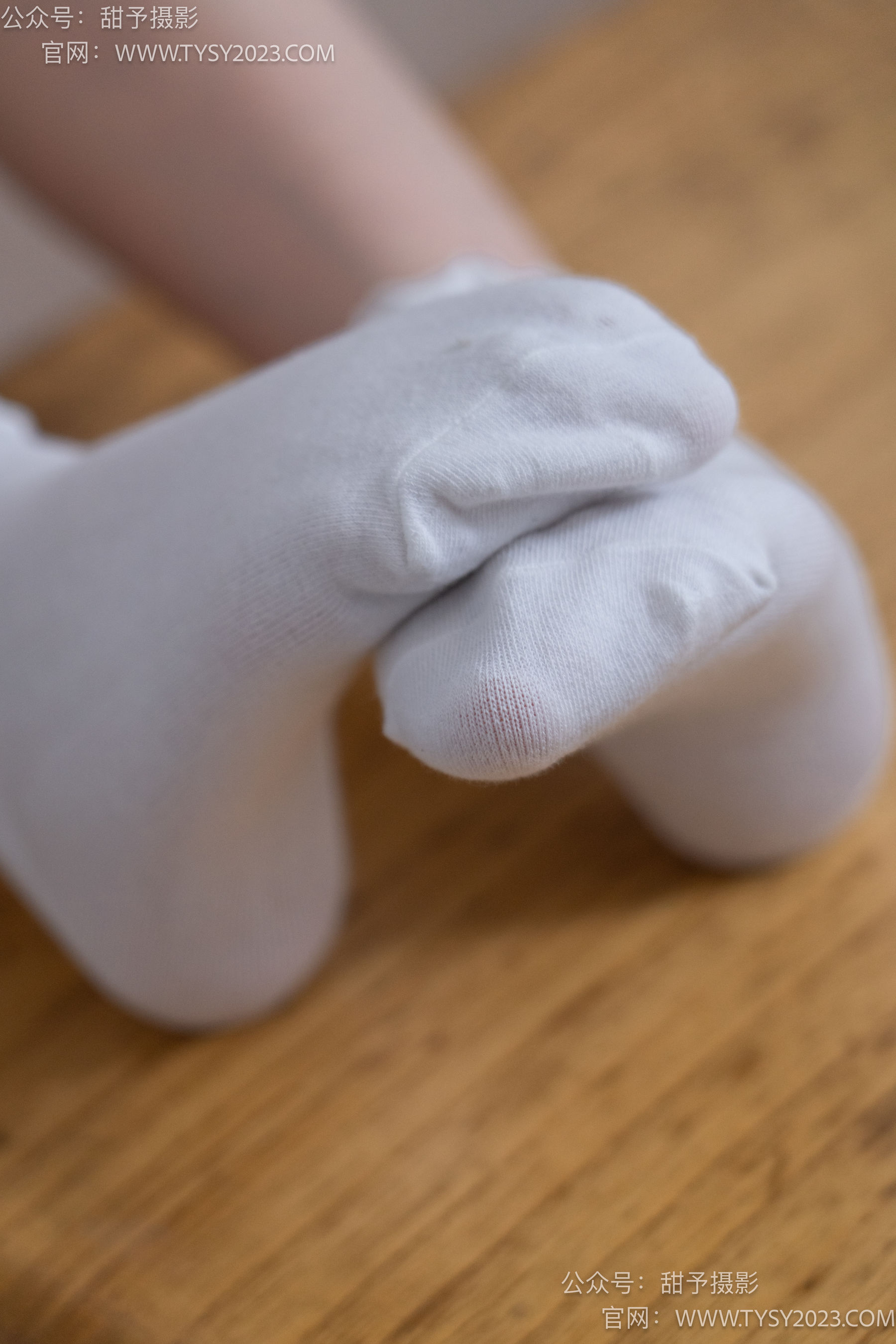 甜予摄影 No.083 璇璇 -运动鞋、白棉袜、裸足/(133P)