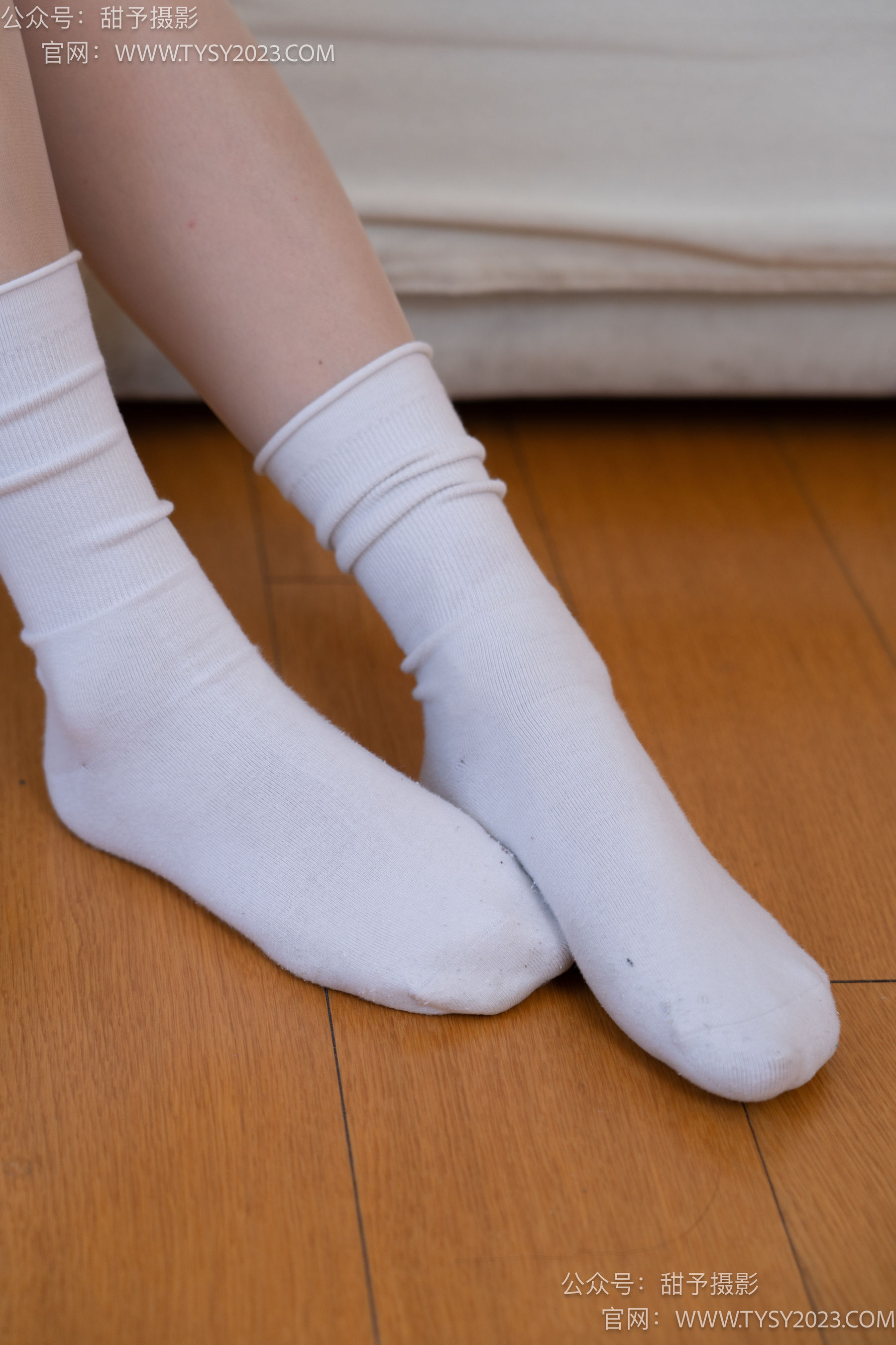 甜予摄影 No.096 澜澜 -板鞋、白棉袜、肉丝（脚尖加固款）/(130P)