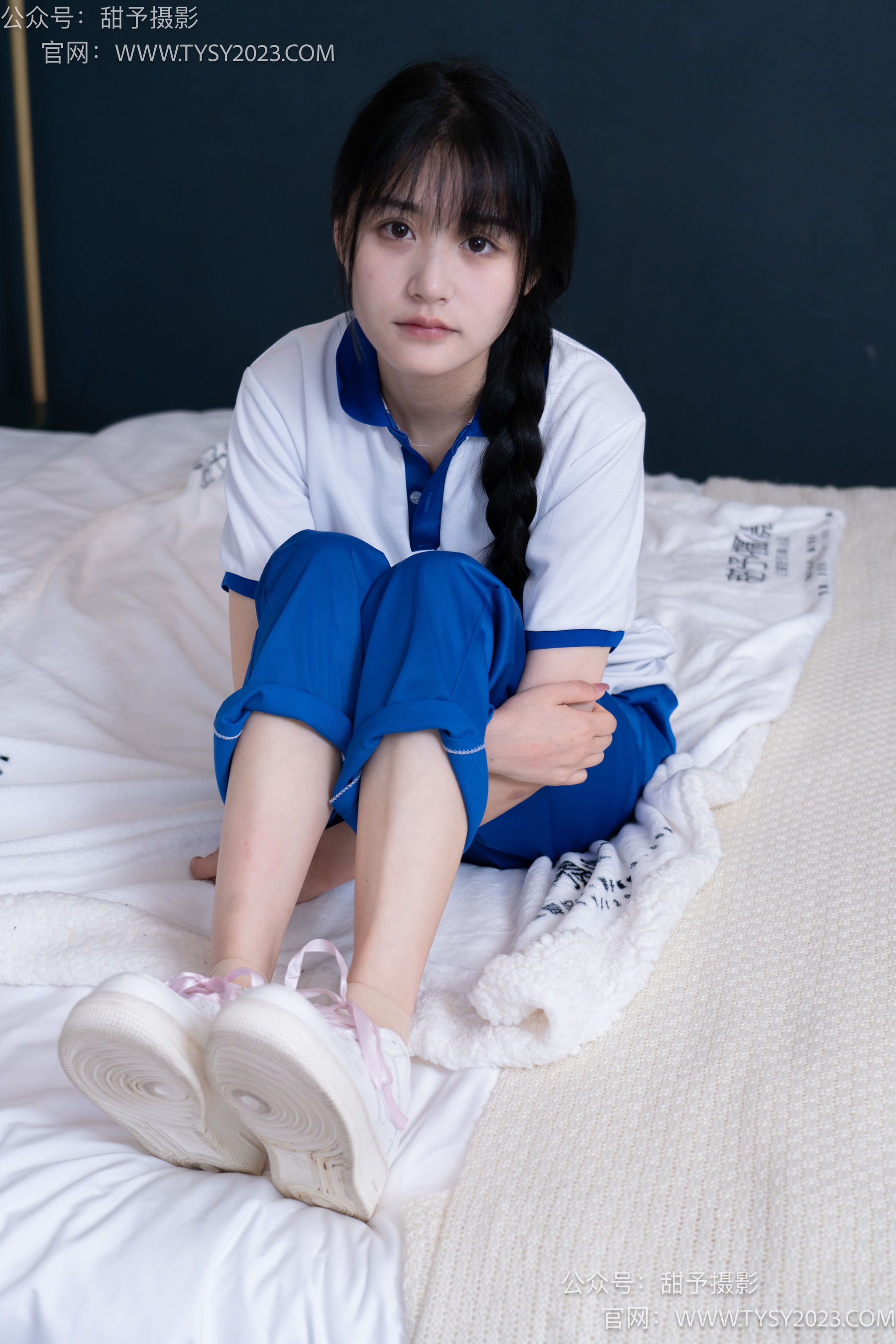 甜予摄影 No.091 澜澜 -校服、白布鞋、板鞋、白棉袜、短肉丝、裸足/(135P)