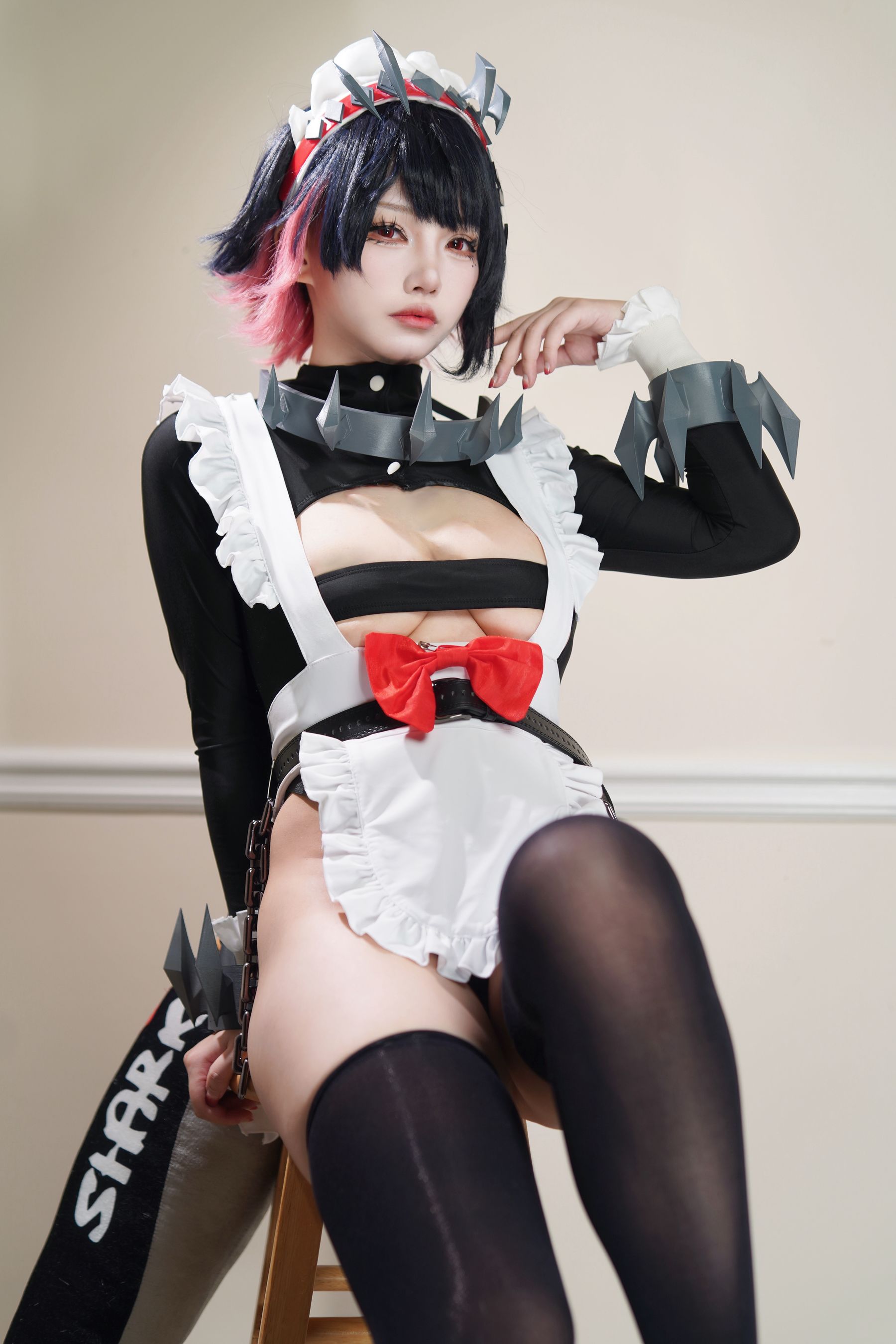 狐洛洛子 - 鲨鱼妹 女仆/(40P)