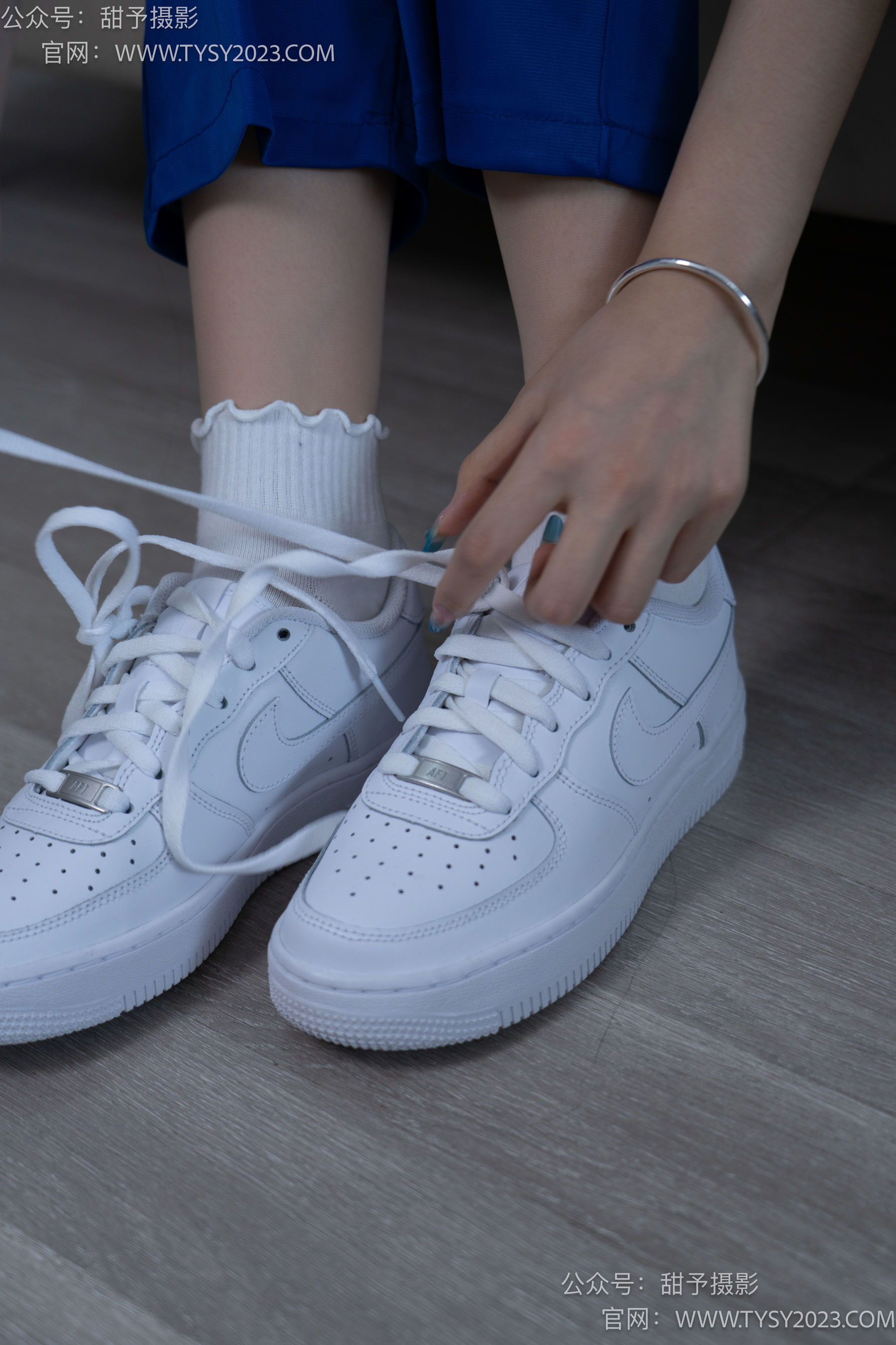 甜予摄影 No.098 璇璇 -校服、板鞋、白棉袜、肉丝（脚尖加固款）/(135P)